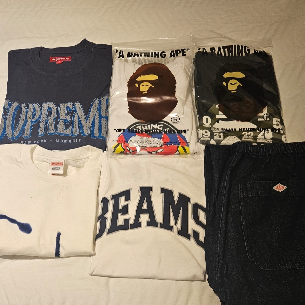 BAPE Multi Logo Ape Head Relaxed Fit T-Shirt White, BAPE A Bathing Ape 32nd Anniversary 1st Camo Big Ape Head T-Shirt Black Green 착용 스타일