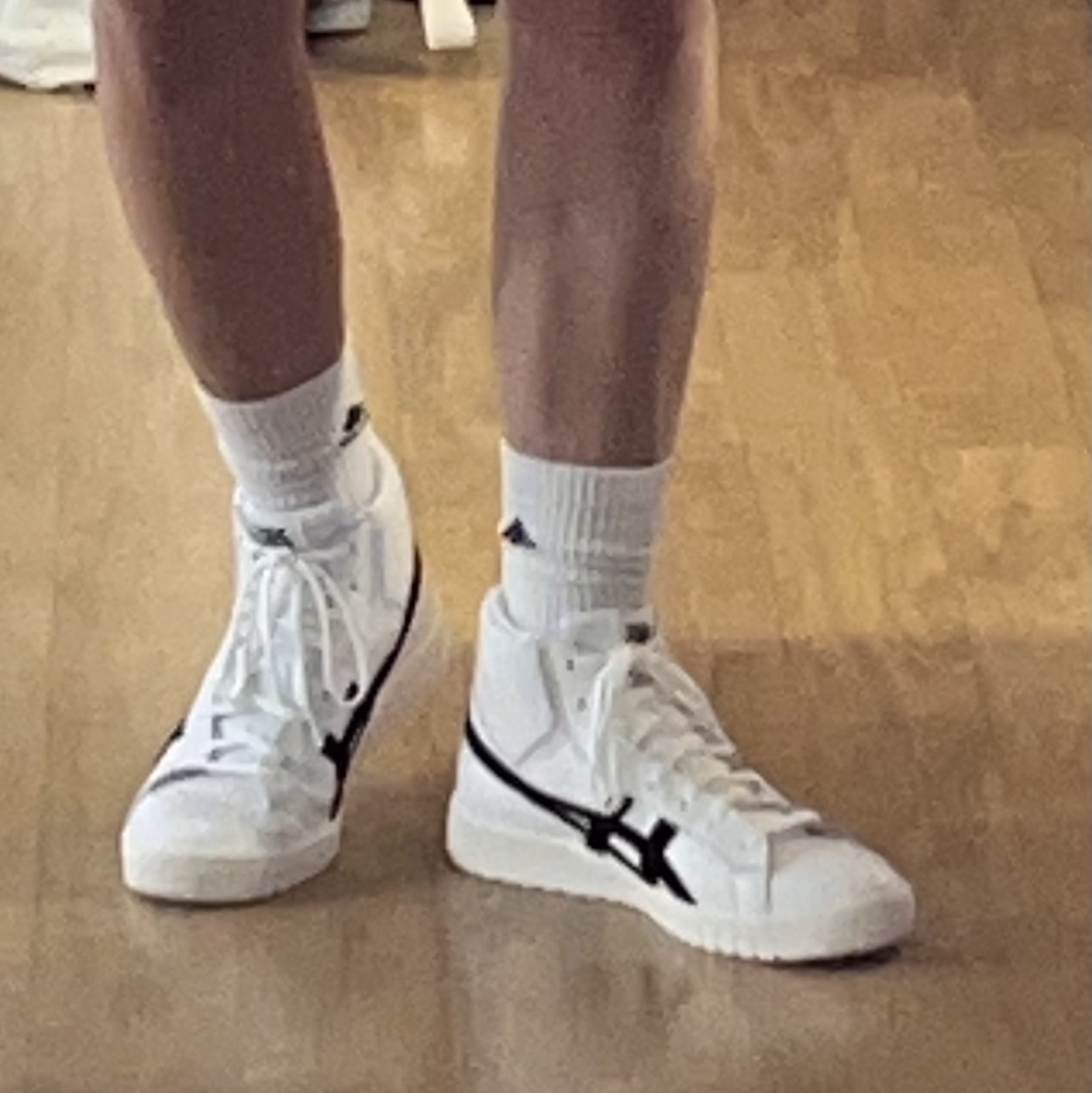 Asics Gel-PTG MT White Black, Jordan 1 Retro High OG Black Toe 착용 스타일 - 4