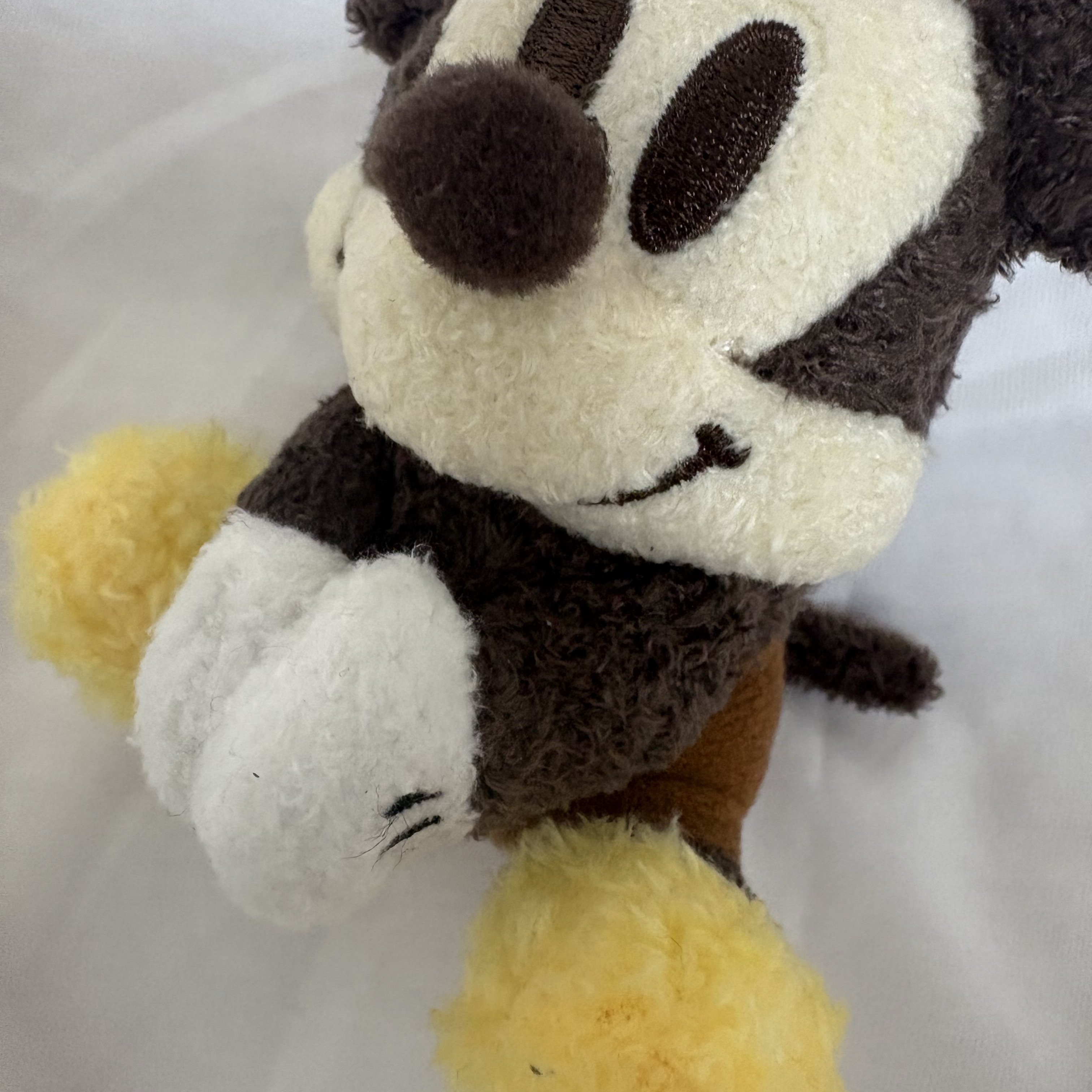 Starbucks Autumn Disney Joyful Mickey Keychain 착용 스타일