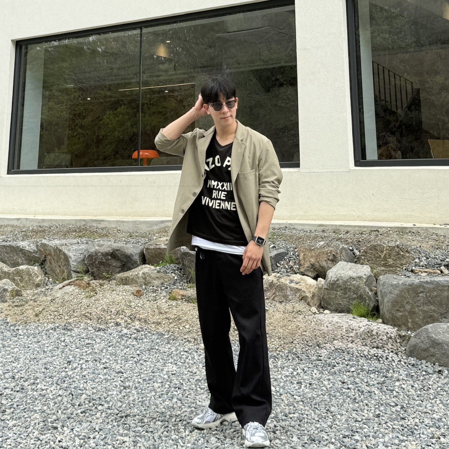 Asics Gel-Nimbus 10.1 White Glacier Grey - Korea Exclusive, Kenzo Rue Vivienne Boxy T-Shirt Black 착용 스타일 - 2