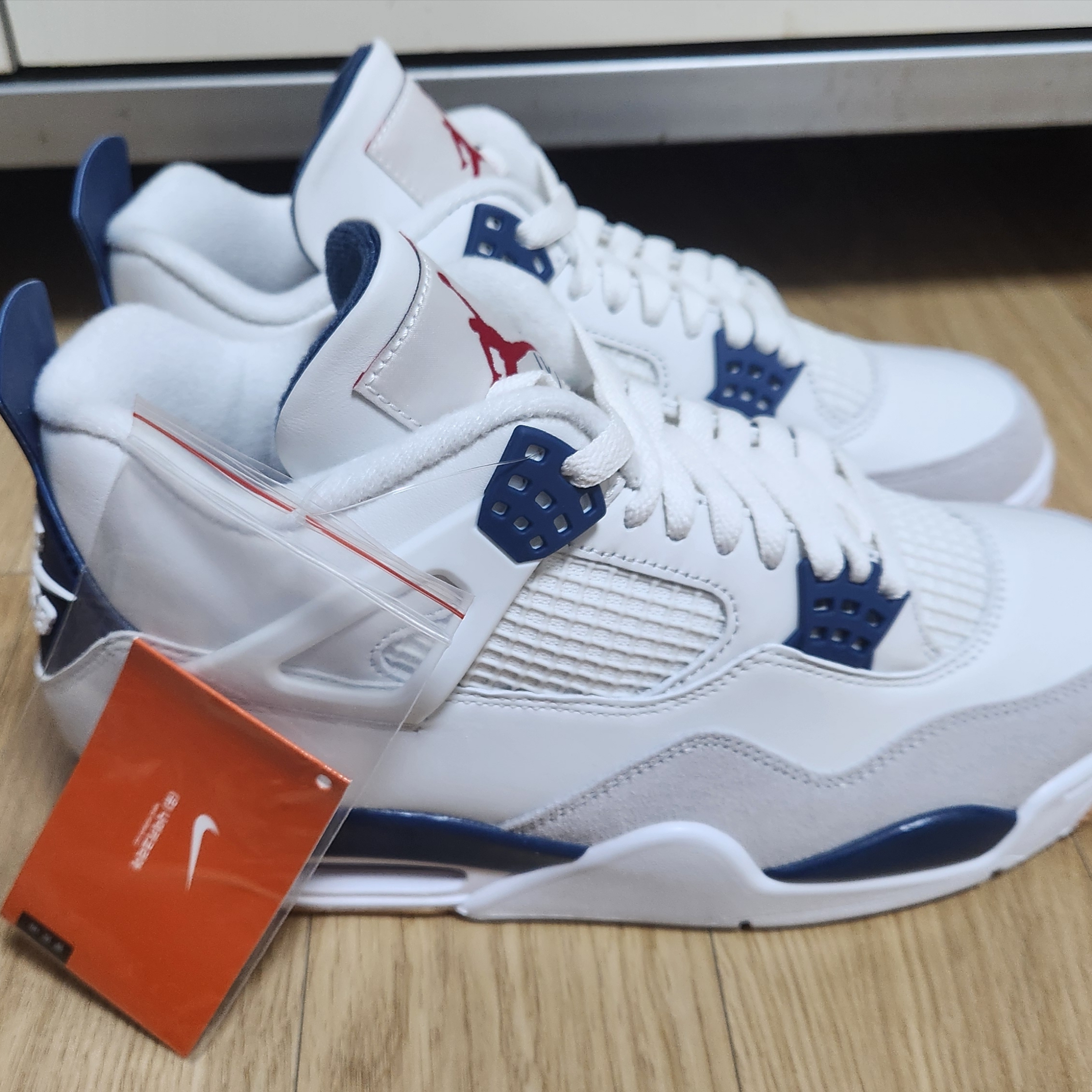 Jordan 4 x Nike SB Retro SP Navy 착용 스타일