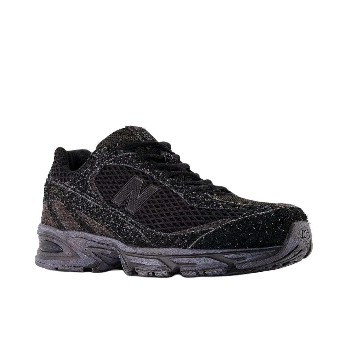 New Balance 509 Black Castle Grey 착용 스타일 - 2