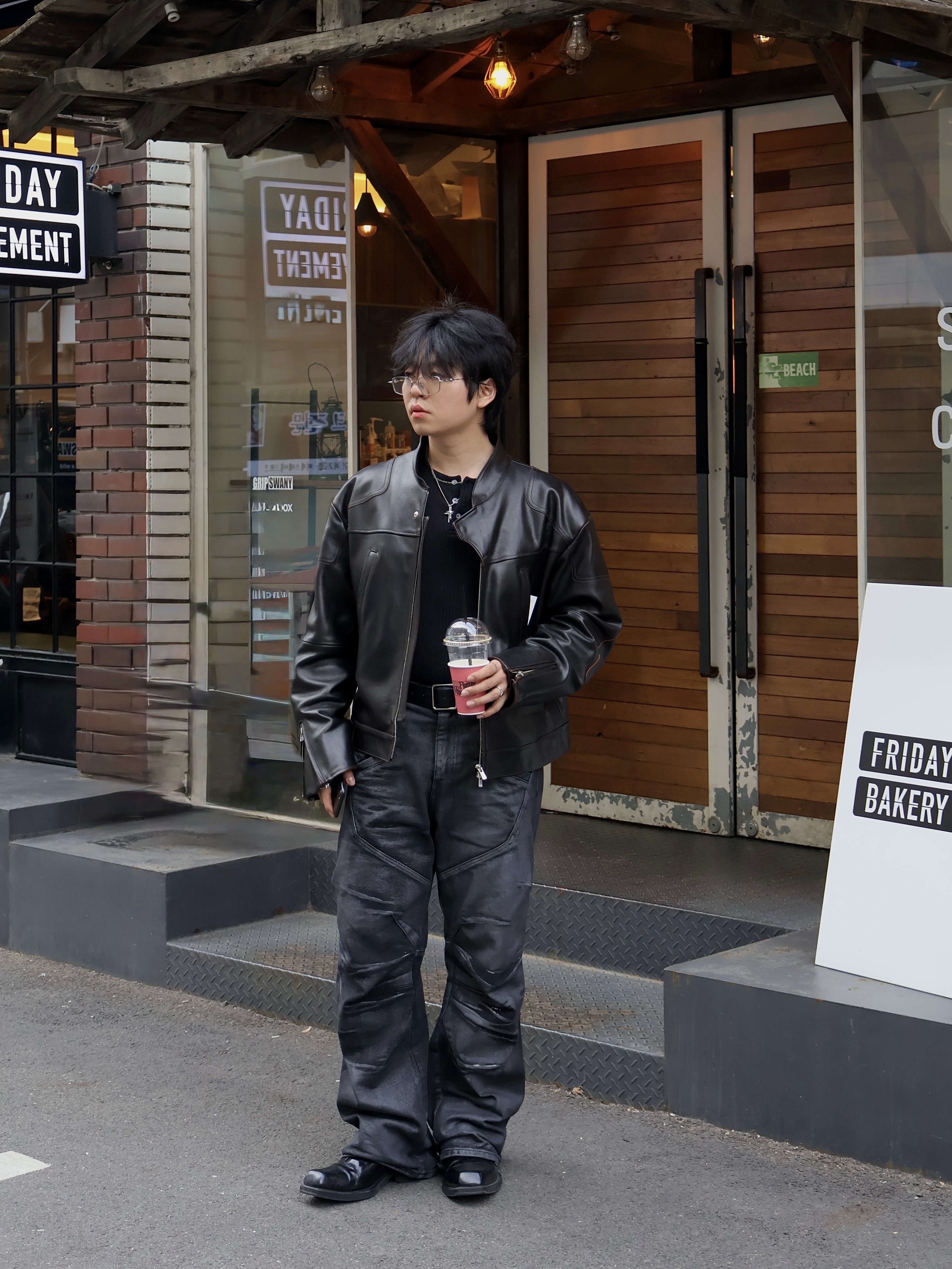 Remagine Hybrid Derby Shoes Starting Blocks Black White Silver, Gentle Monster Atomic 02 Silver 착용 스타일 - 4