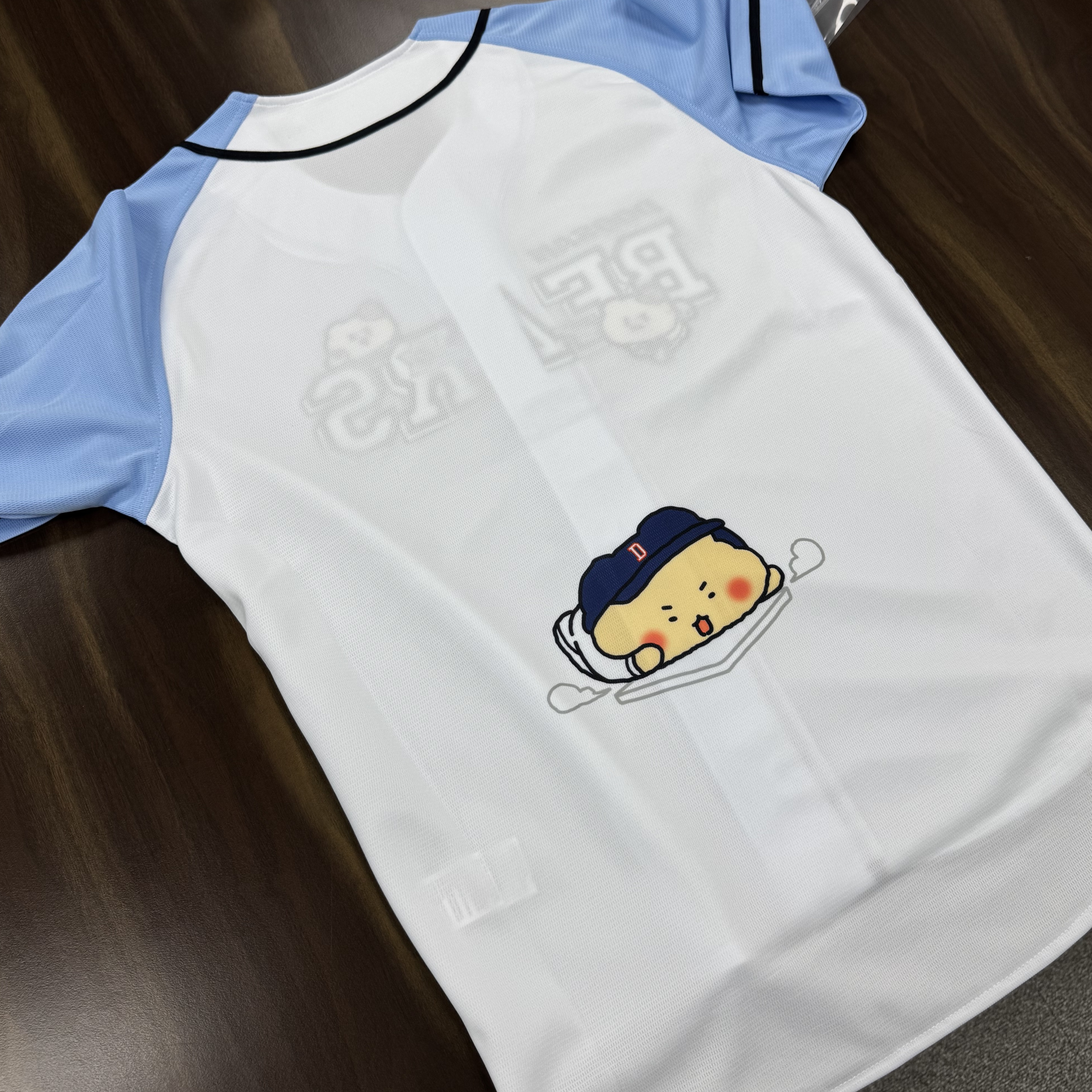 Doosan Bears x Manggom Replica Uniform White (Non Marking Ver.) 착용 스타일 - 2