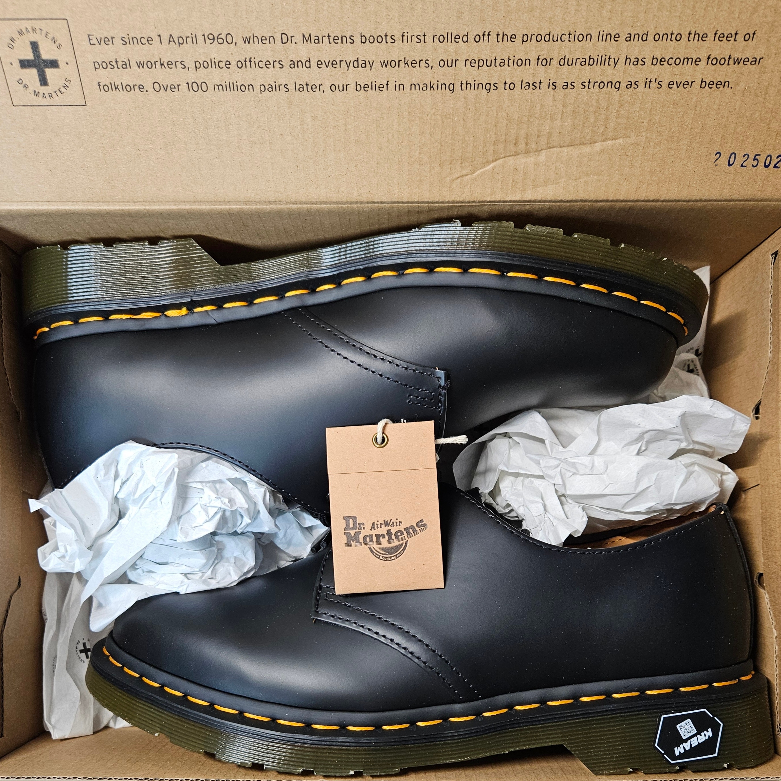 Dr. Martens 1461 Smooth Black 착용 스타일