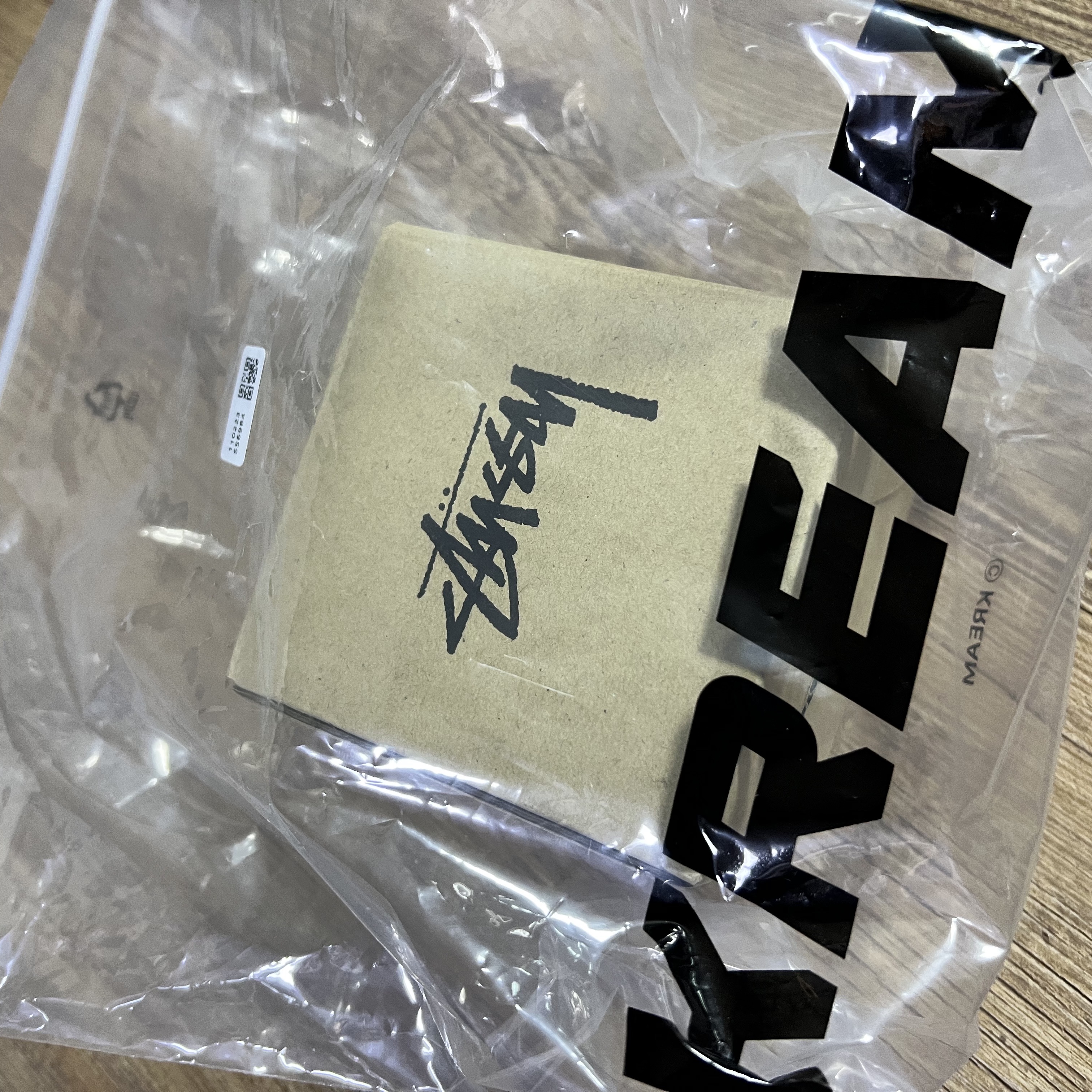 Stussy Stock Crown Logo Glass Mug Amber 착용 스타일 - 4