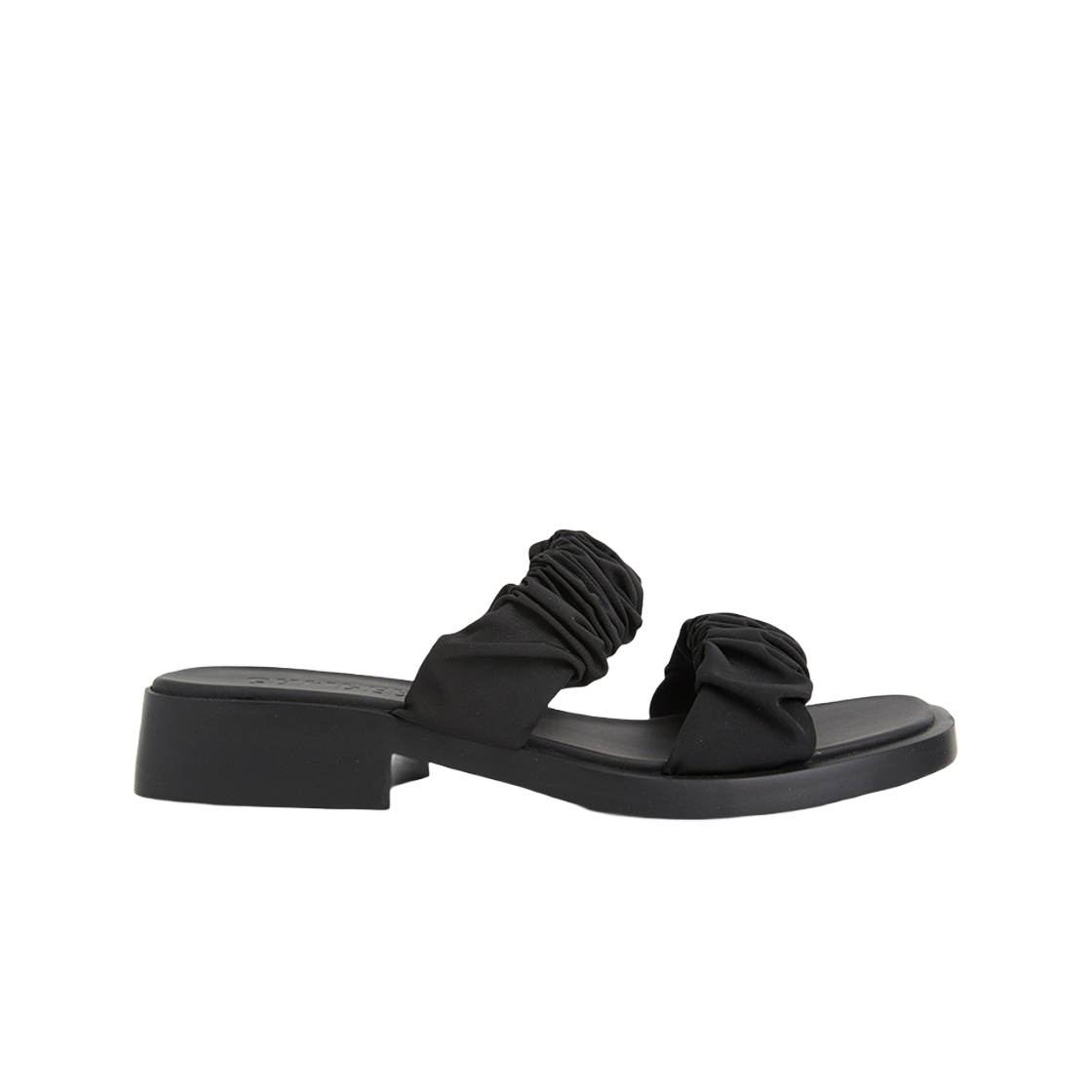 K201791-001 (W) Camper Dana Slippers Black