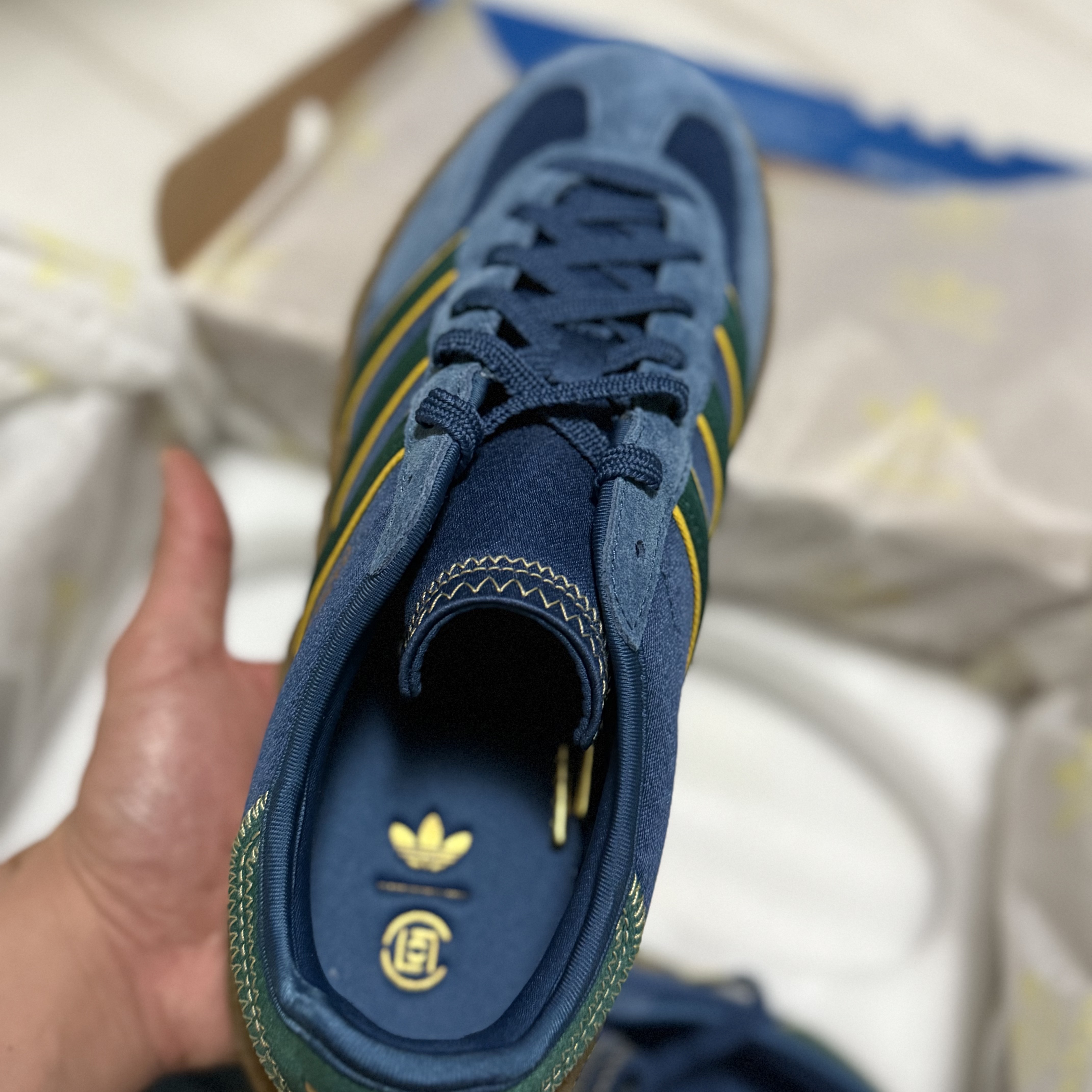 Adidas x Clot Gazelle Night Marine Collegiate Green 착용 스타일 - 3