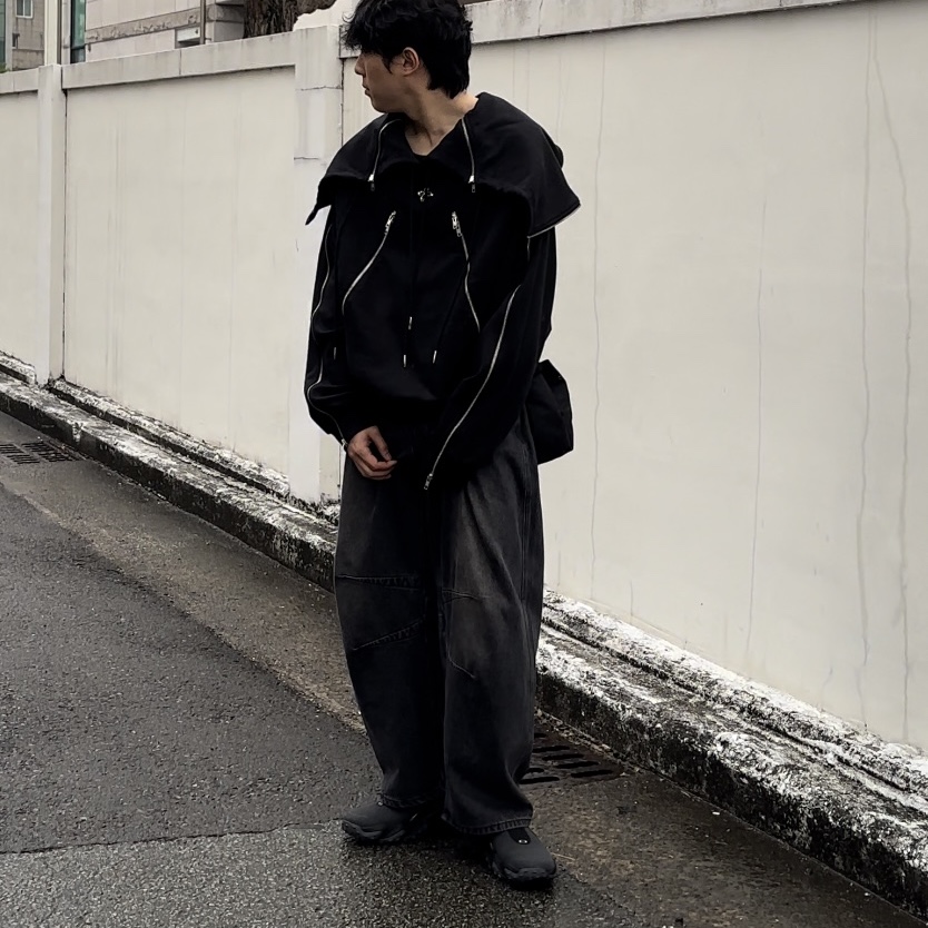 Surgery Four Directions Zippers Hoodie Black, Oakley Edge Icon Blackout 착용 스타일 - 1