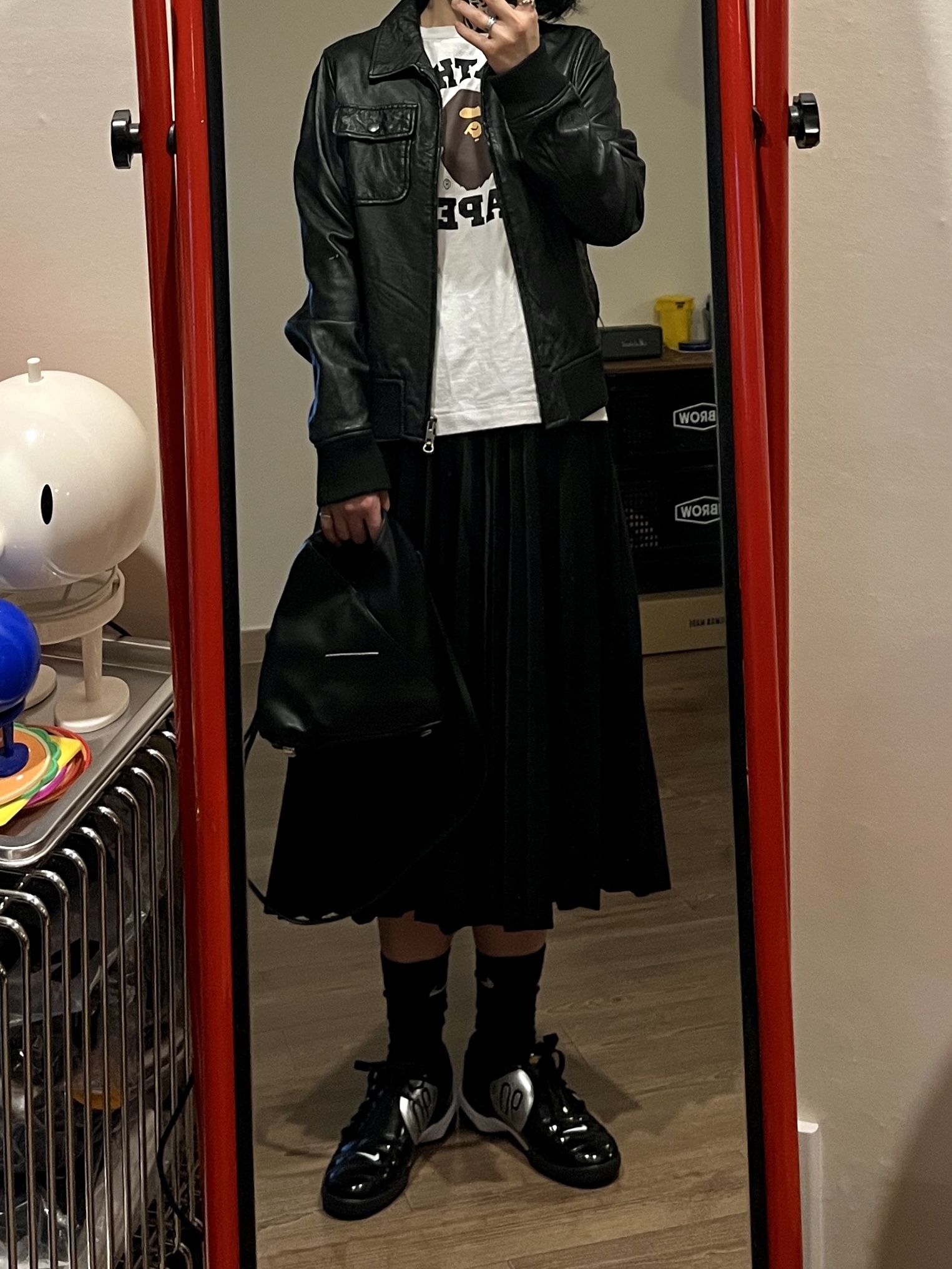 MM6 Maison Margiela Japanese Classic Crossbody Bag Black, Nike Total 90 III SP Black and White 착용 스타일