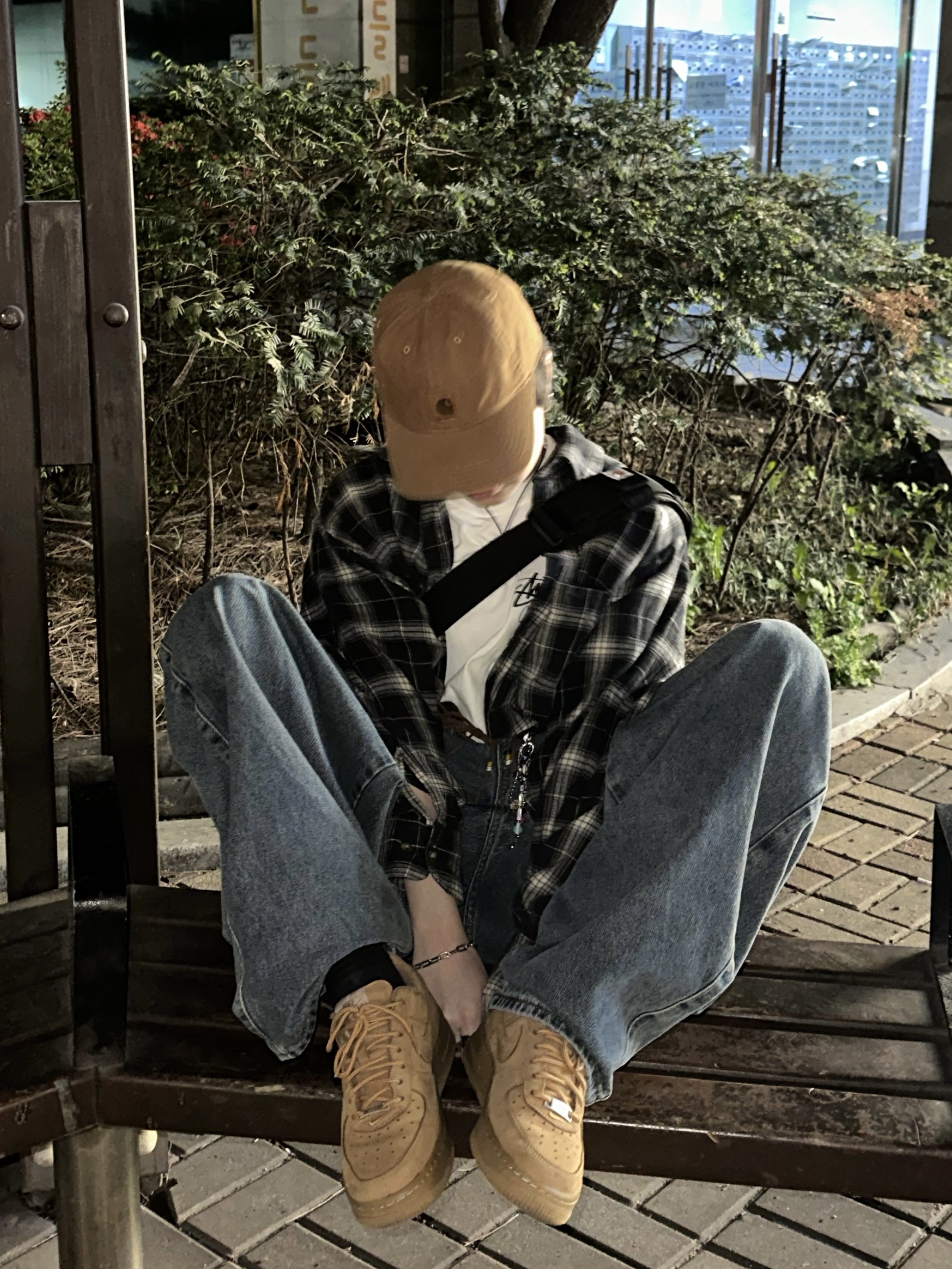Carhartt Canvas Cap Carhartt Brown, Nike x Supreme Air Force 1 Low Flax 착용 스타일 - 2