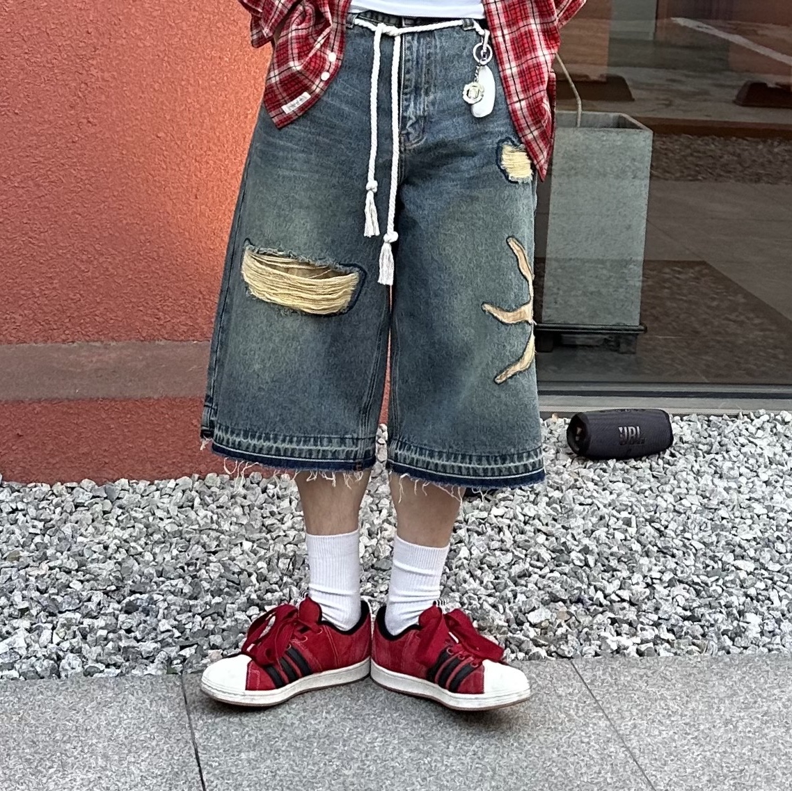 Adidas x YNuK Superstar Supermodified Power Red, Ader Error Standic Shoehorn Keyring Silver 착용 스타일 - 2