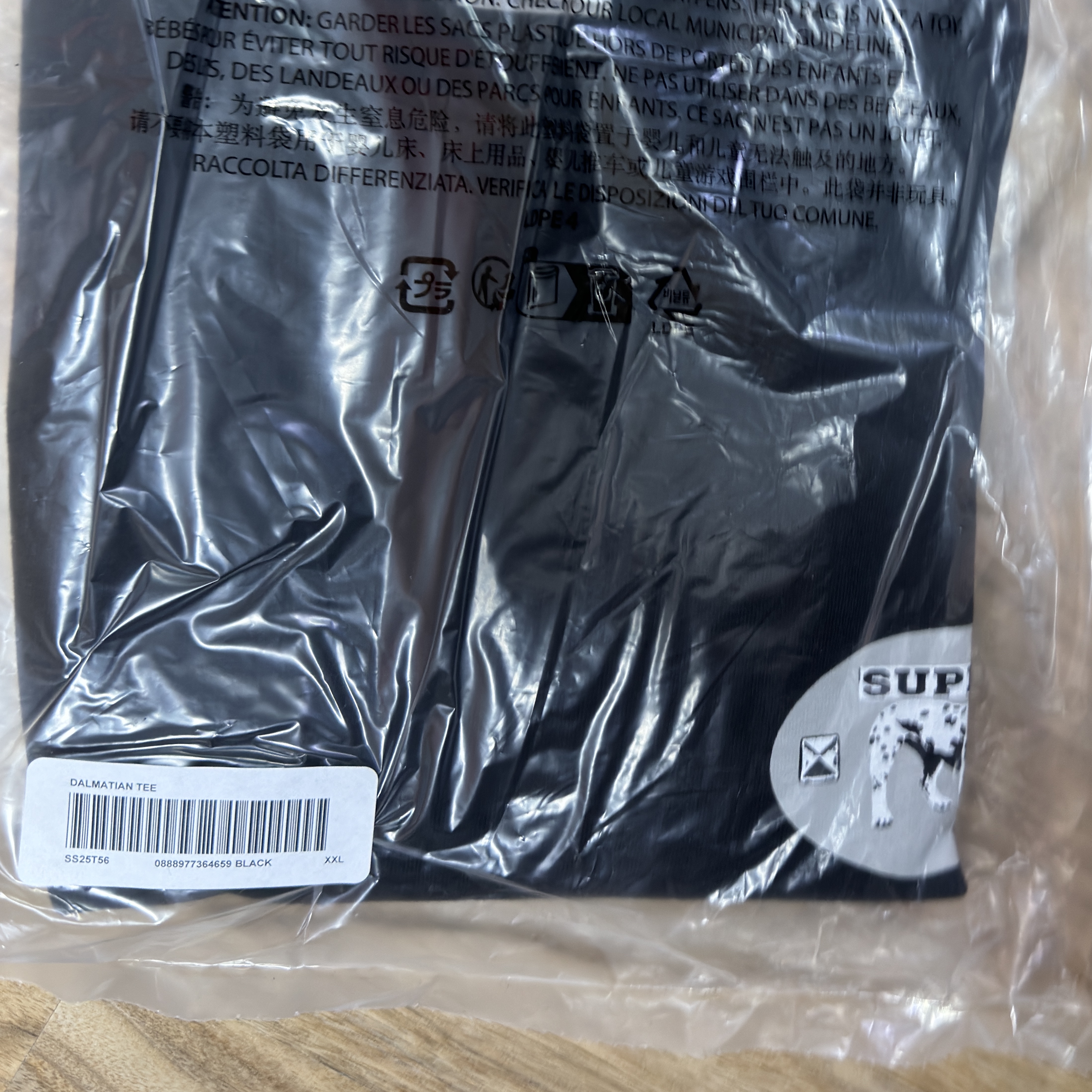 Supreme Dalmatian T-Shirt Black - 25SS 착용 스타일