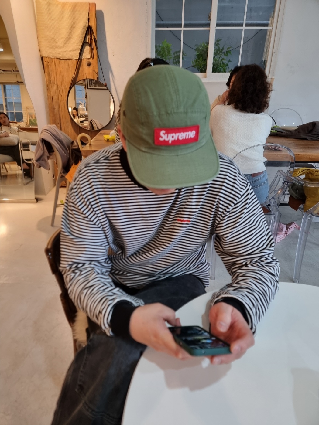 Supreme Military Camp Cap Olive - 24FW, Hangle EPI Black 2 Size 착용 스타일 - 1