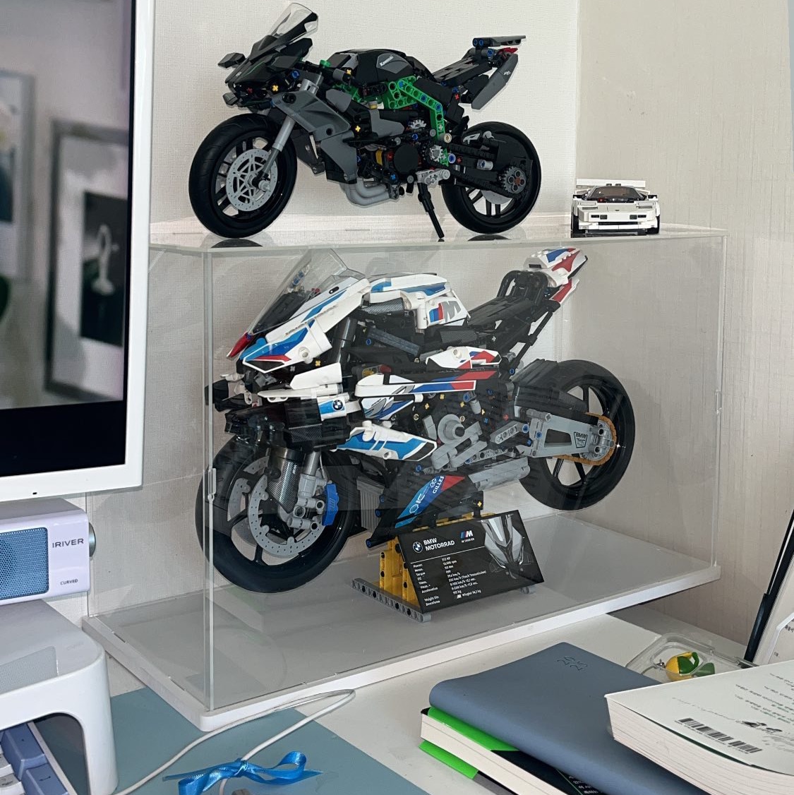 Lego BMW M 1000 RR, Lego Kawasaki Ninja H2R Motorcycle 착용 스타일