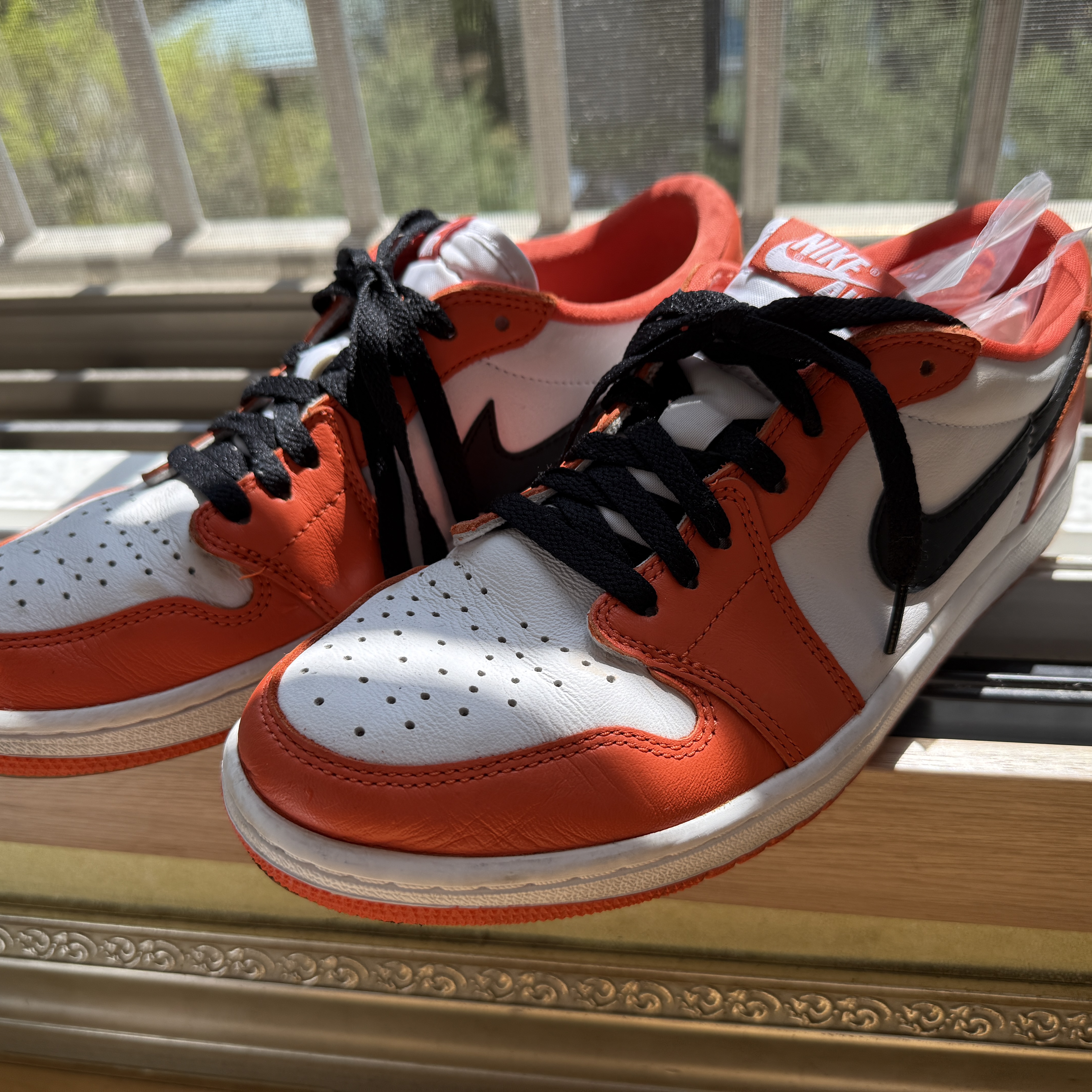 Jordan 1 Low OG Starfish 착용 스타일