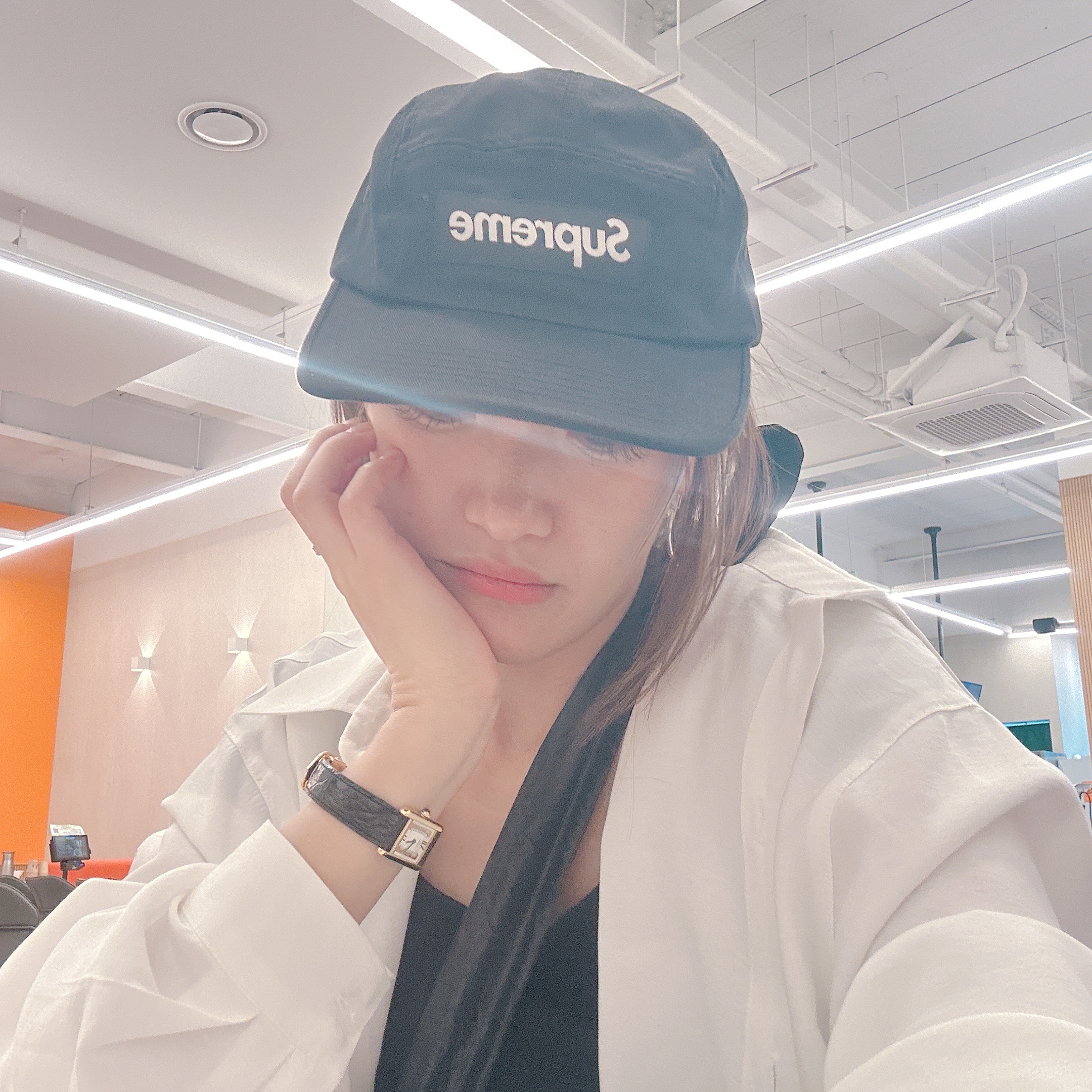 Supreme Washed Chino Twill Camp Cap Black 착용 스타일