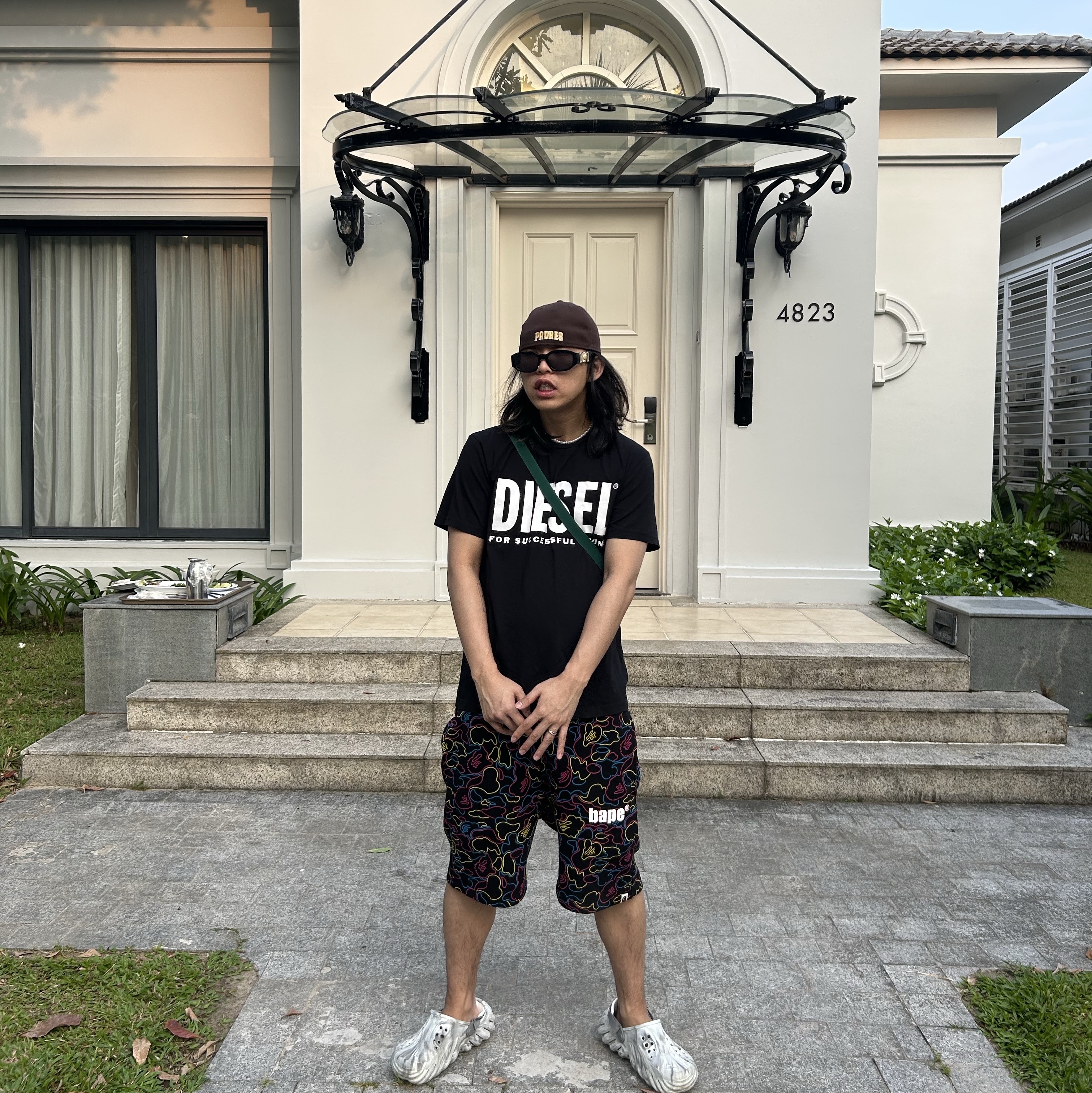 Diesel T-Diegos Ecologist T-Shirt Black, BAPE PONR 1st Camo 2nd Shark Full Zip Hoodie Yellow 착용 스타일 - 1