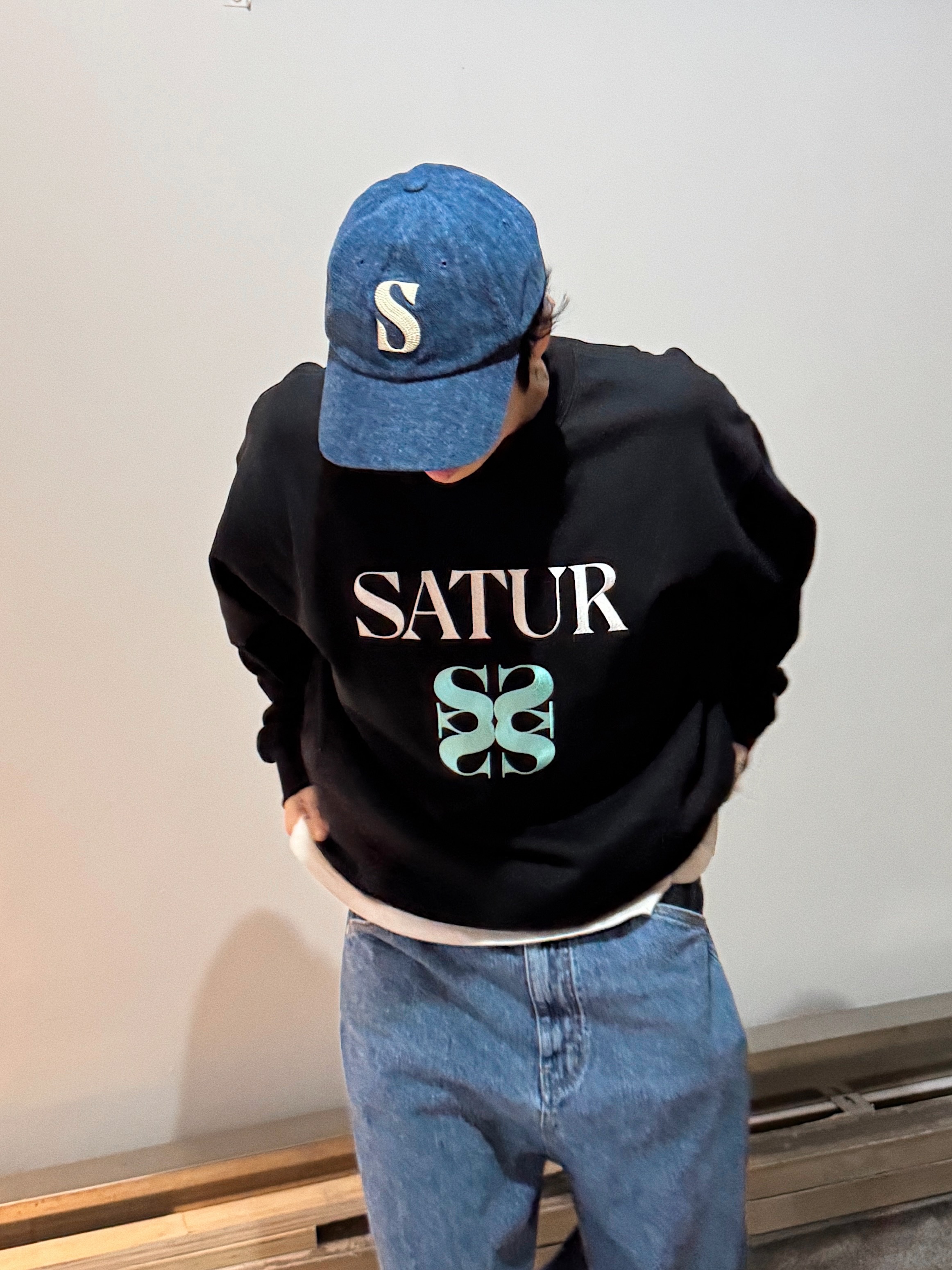 Satur Vintage Casual Lettering Ball Cap Vintage Blue, Nike x Comme des Garcons Homme Plus Air Max TL 2.5 Black 착용 스타일 - 3