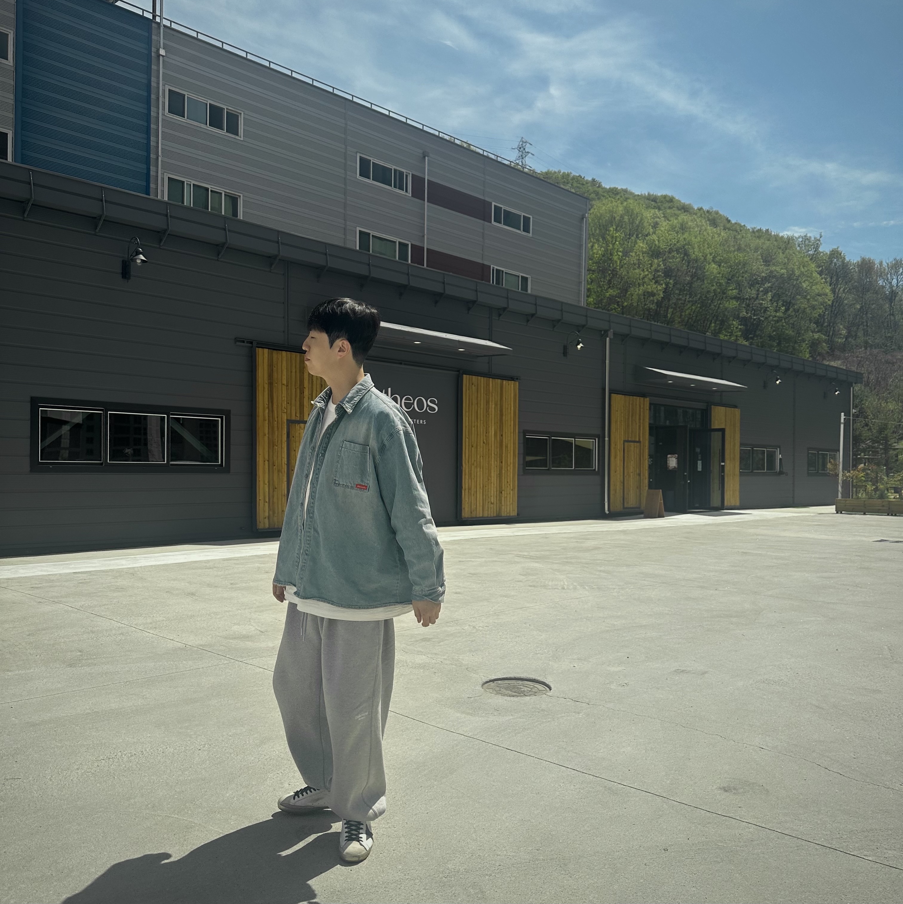 Undermycar Mu.03 Anti Fxxking Logo Play Oversized Sweat Jogger Melange Gray 착용 스타일 - 2