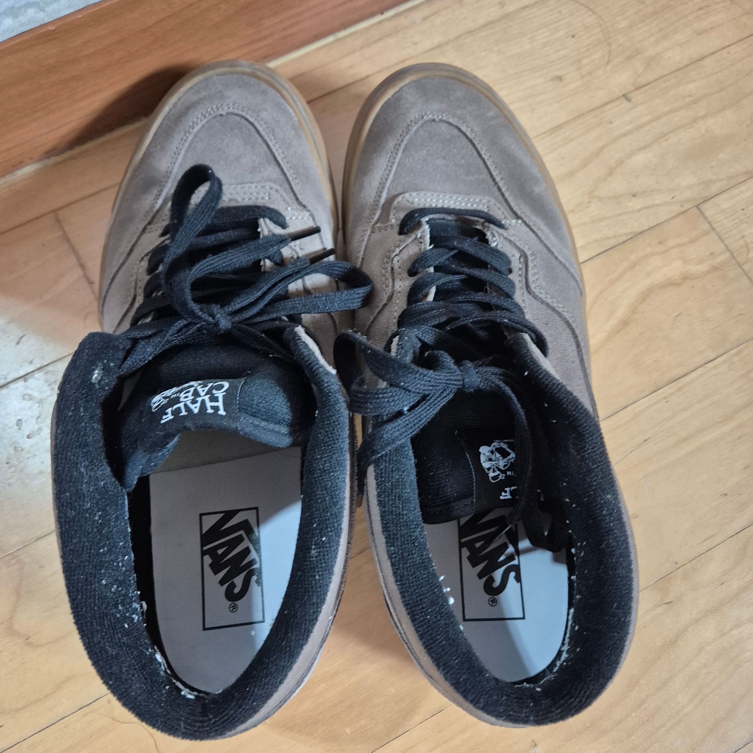 Vans Half Cab 33 DX Anaheim Factory OG Smoke Black 착용 스타일