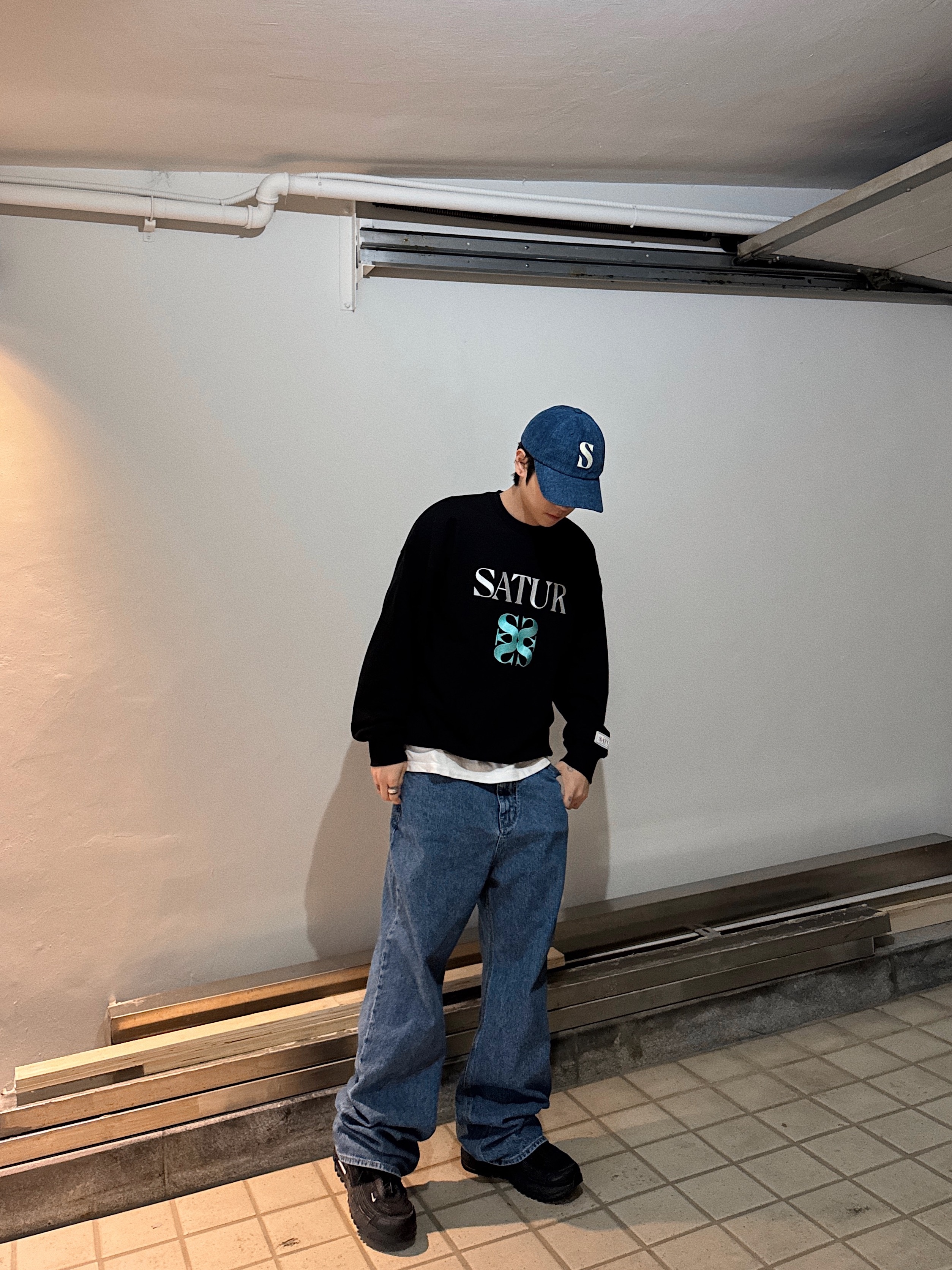 Satur Vintage Casual Lettering Ball Cap Vintage Blue, Nike x Comme des Garcons Homme Plus Air Max TL 2.5 Black 착용 스타일 - 1