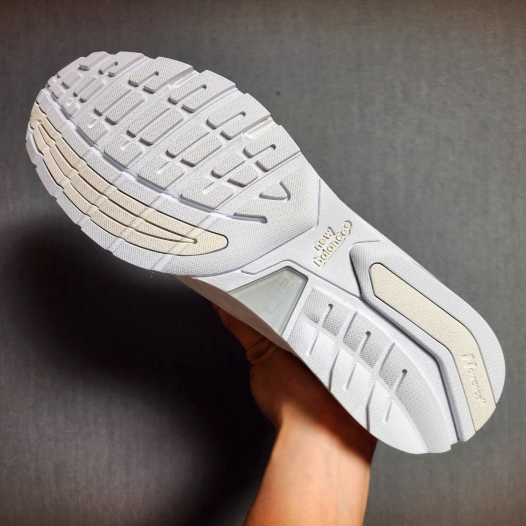 New Balance 992 Made in USA Core White Reflection 착용 스타일 - 4