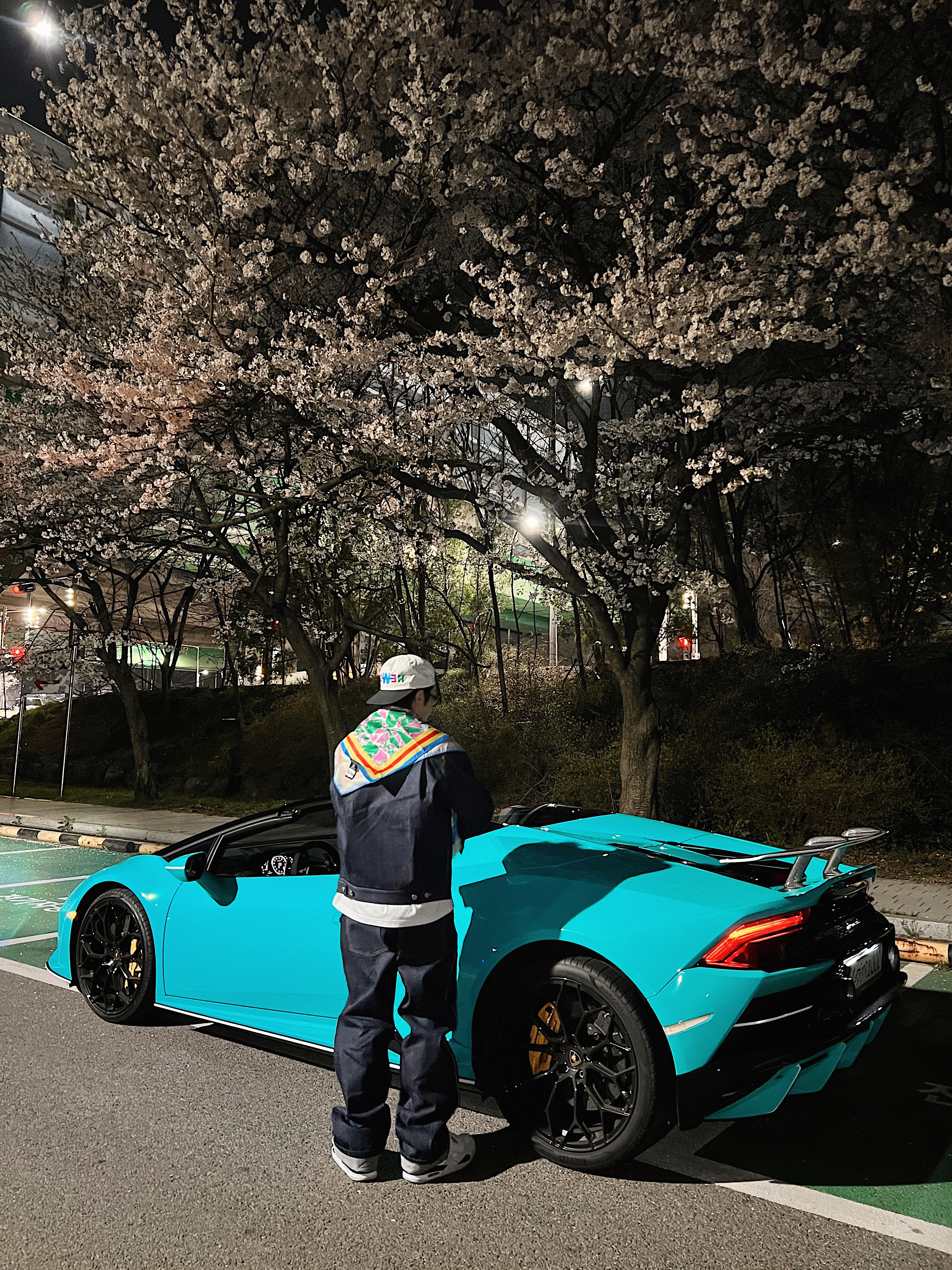 G-DRAGON Power Ball Cap White, G-DRAGON Power Scarf Multi 착용 스타일 - 3