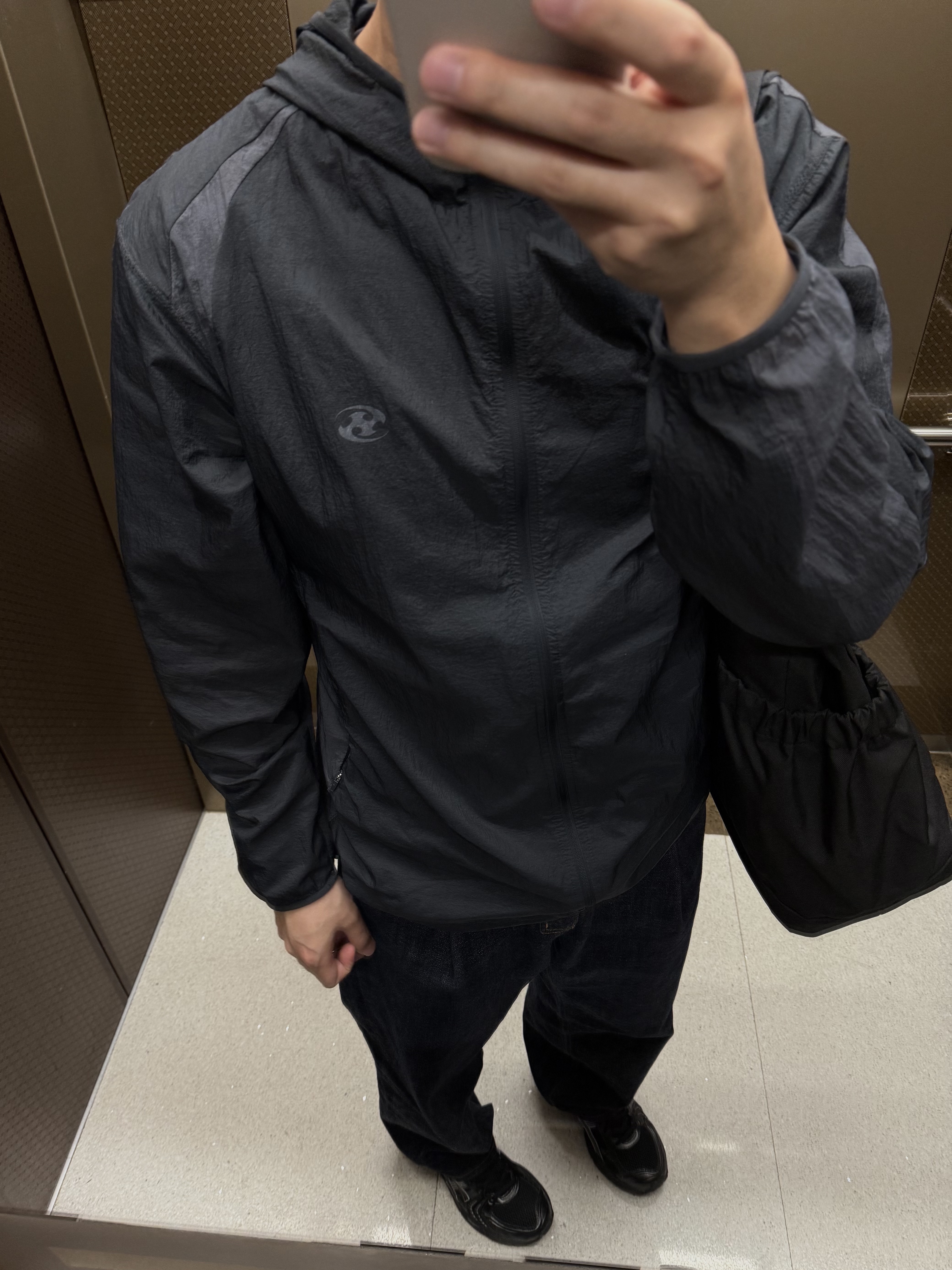 Sansan Gear Paneled Jacket Blue Charcoal - 24SS, Asics Gel-Kayano 14 Black Pure Silver 착용 스타일