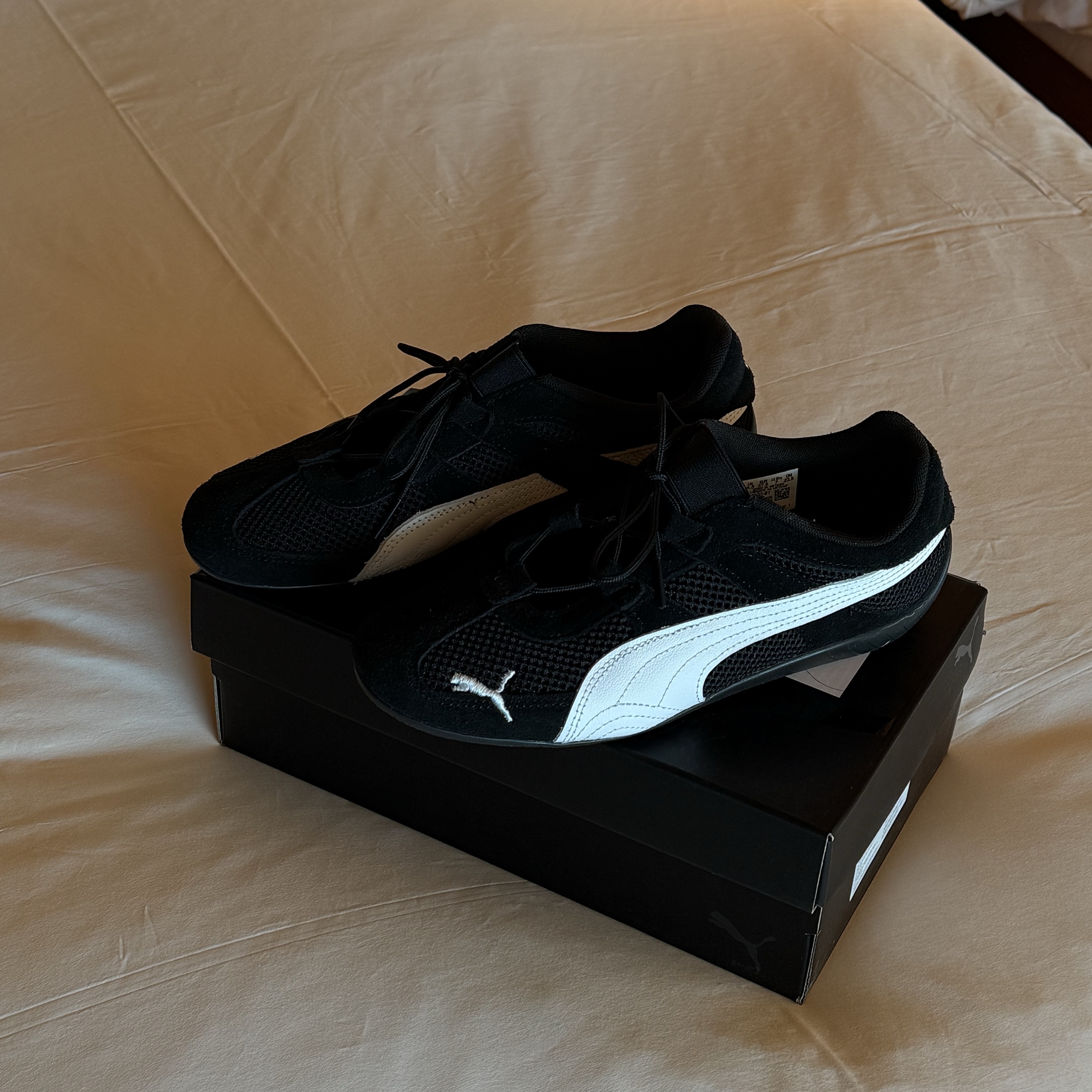 (W) Puma Speedcat Go Puma Black Puma White 착용 스타일 - 2
