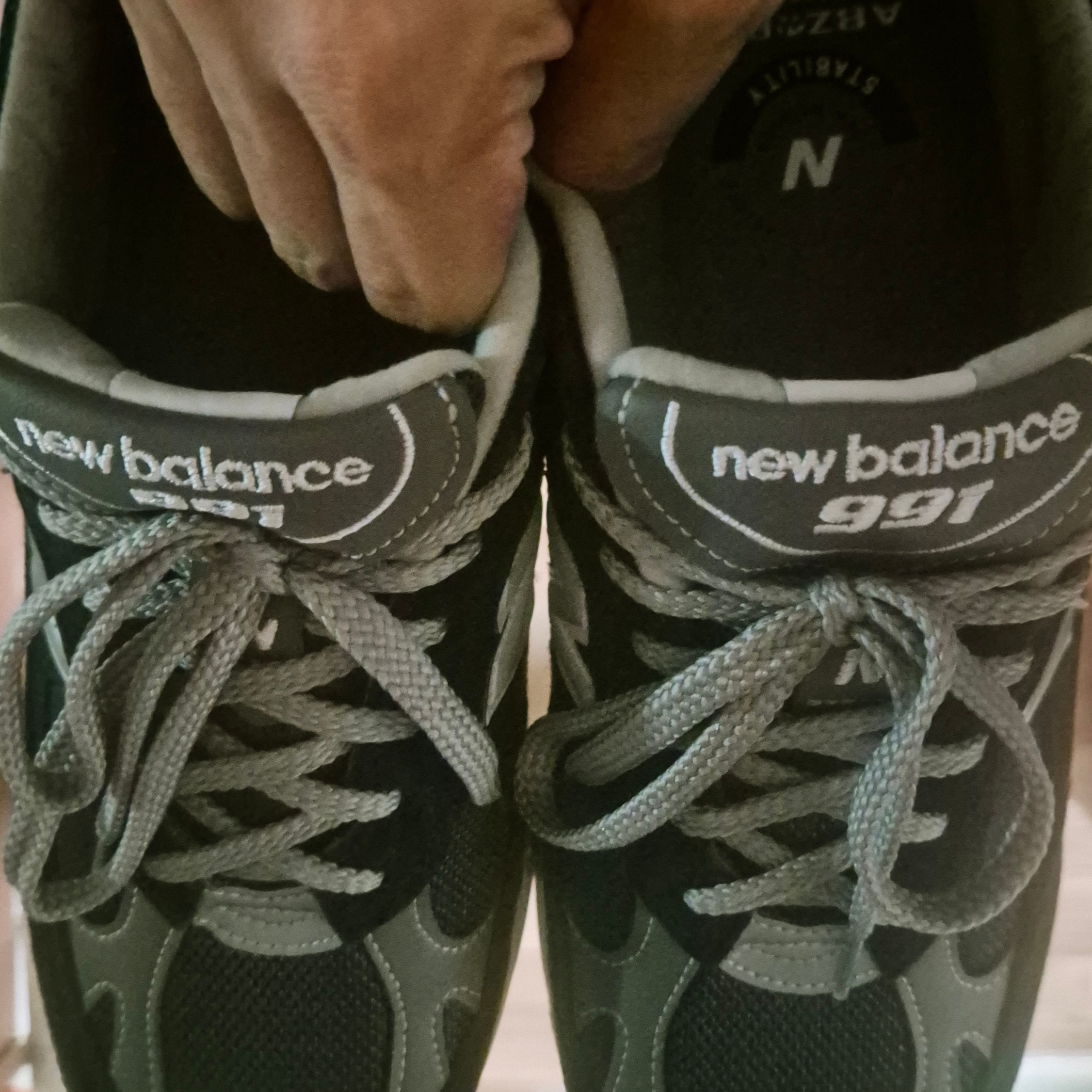 New Balance 991 Made in UK Navy 착용 스타일 - 1