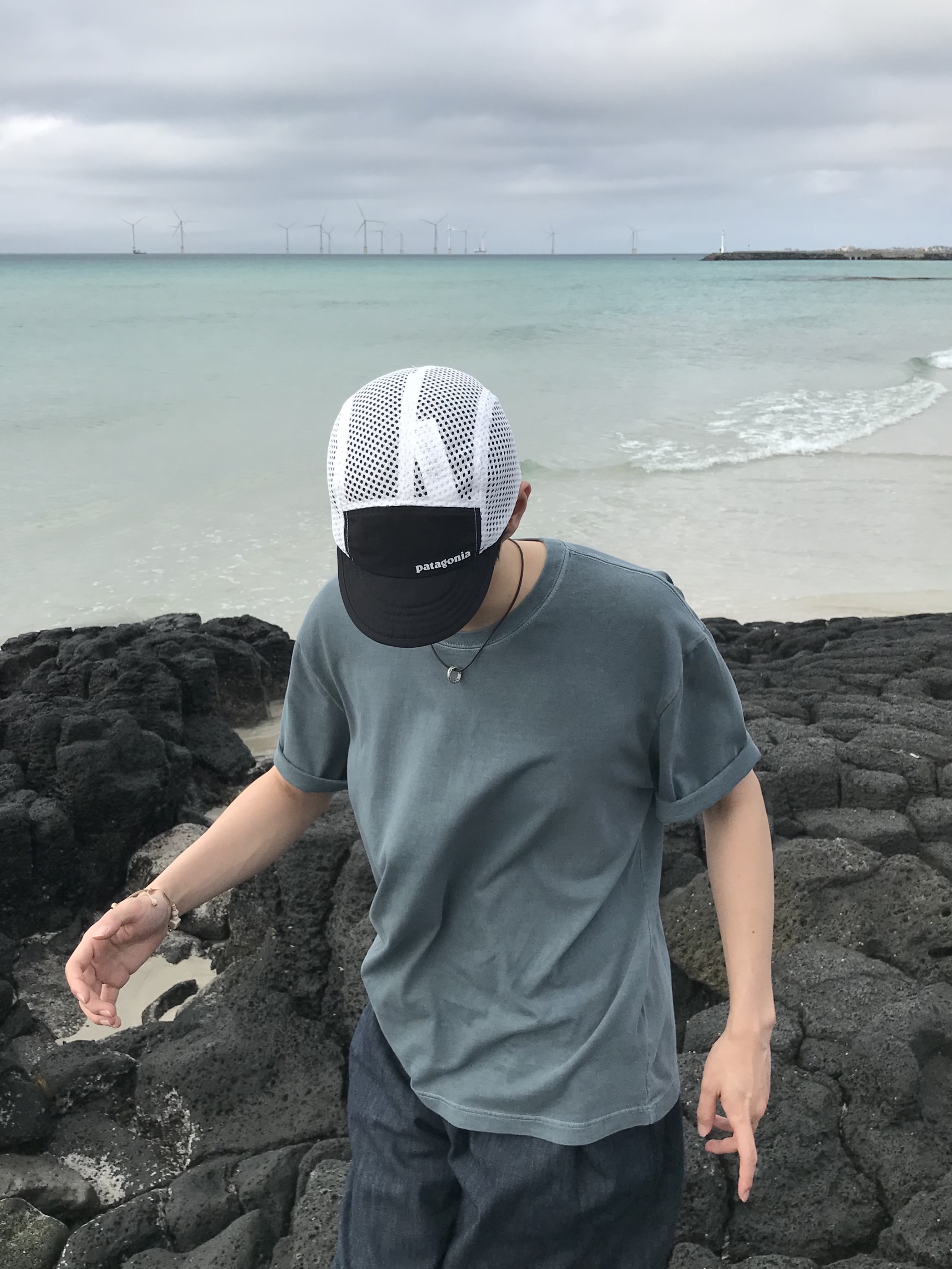 Patagonia Duckbill Cap Black 착용 스타일 - 2