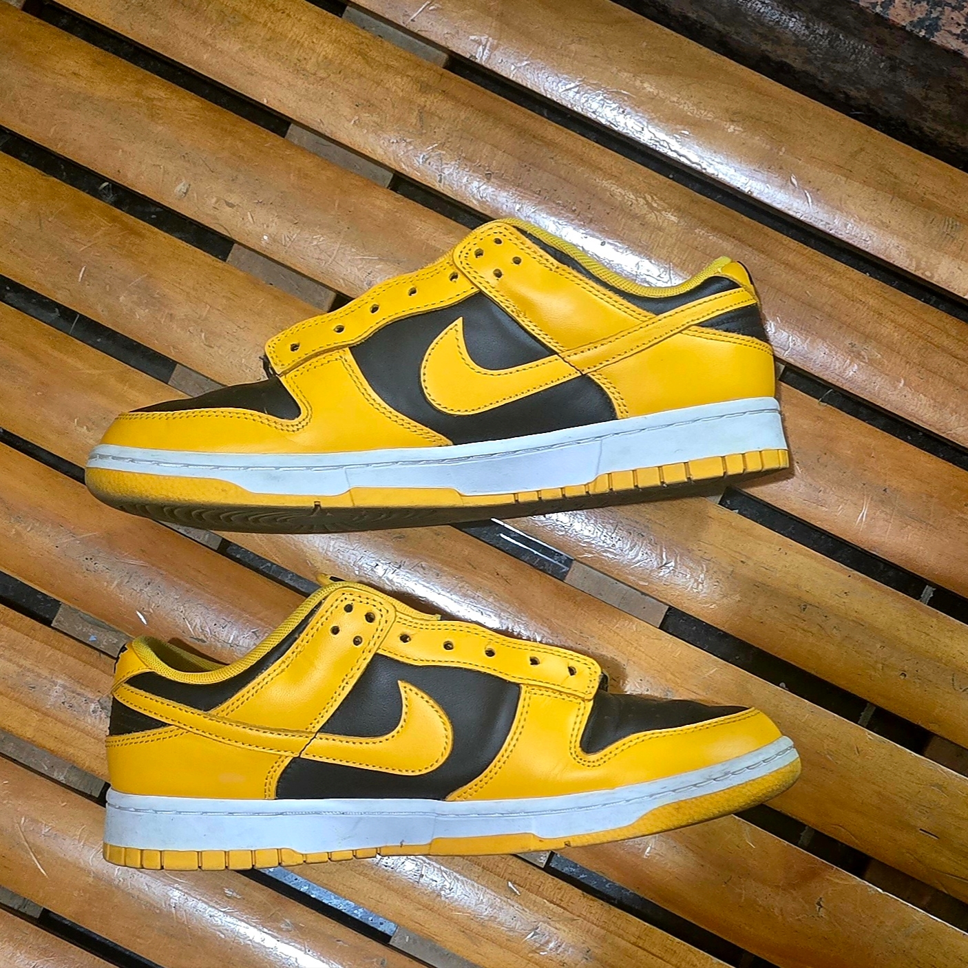 Nike Dunk Low Retro Championship Goldenrod 착용 스타일