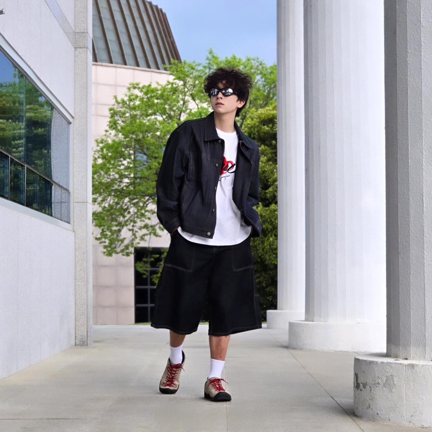 Keen Jasper Suede Sneakers Silver Mink 착용 스타일 - 6