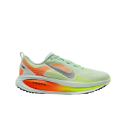 Nike Vomero 18 Barely Green Hyper Crimson