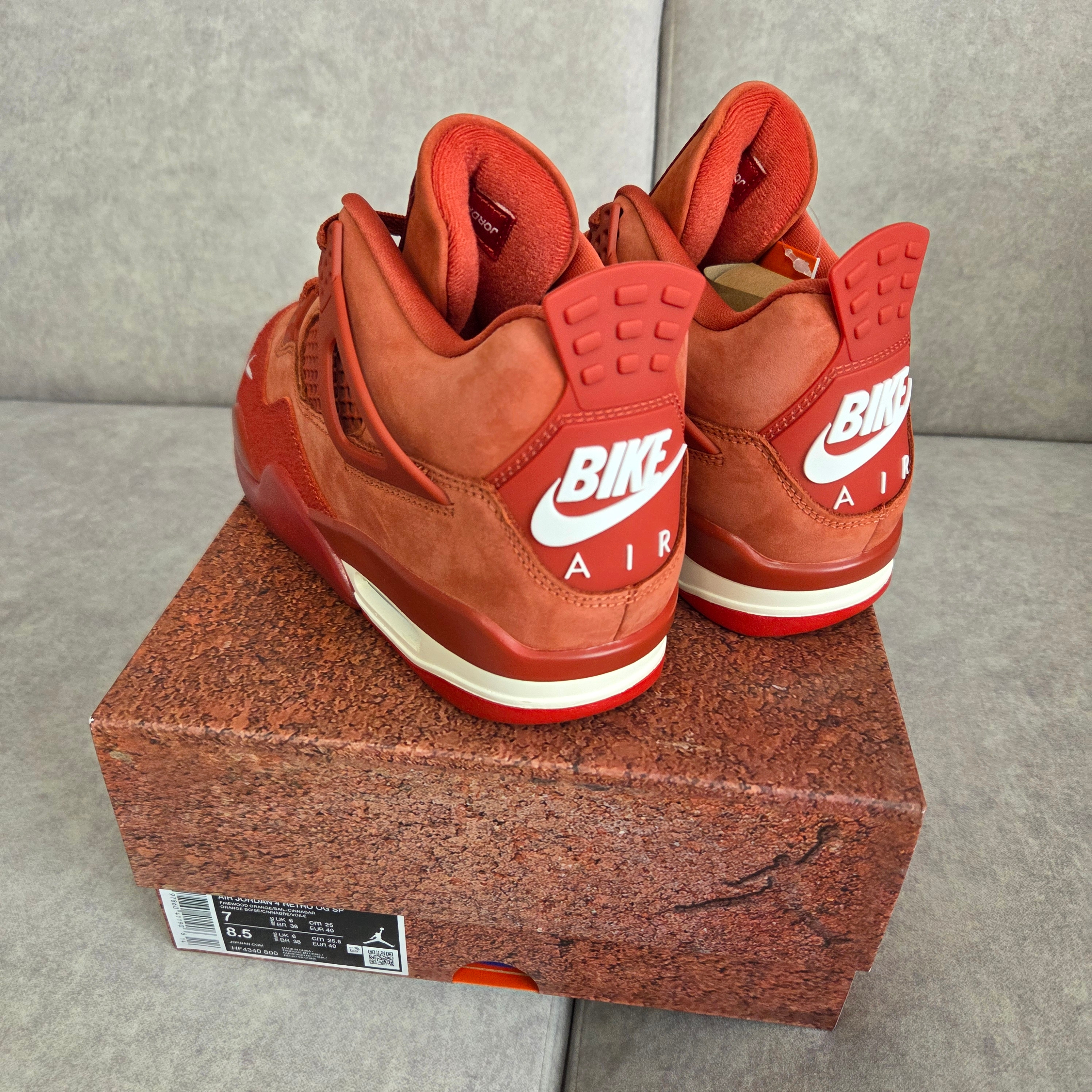 Jordan 4 x Nigel Sylvester Retro OG SP Brick by Brick 착용 스타일