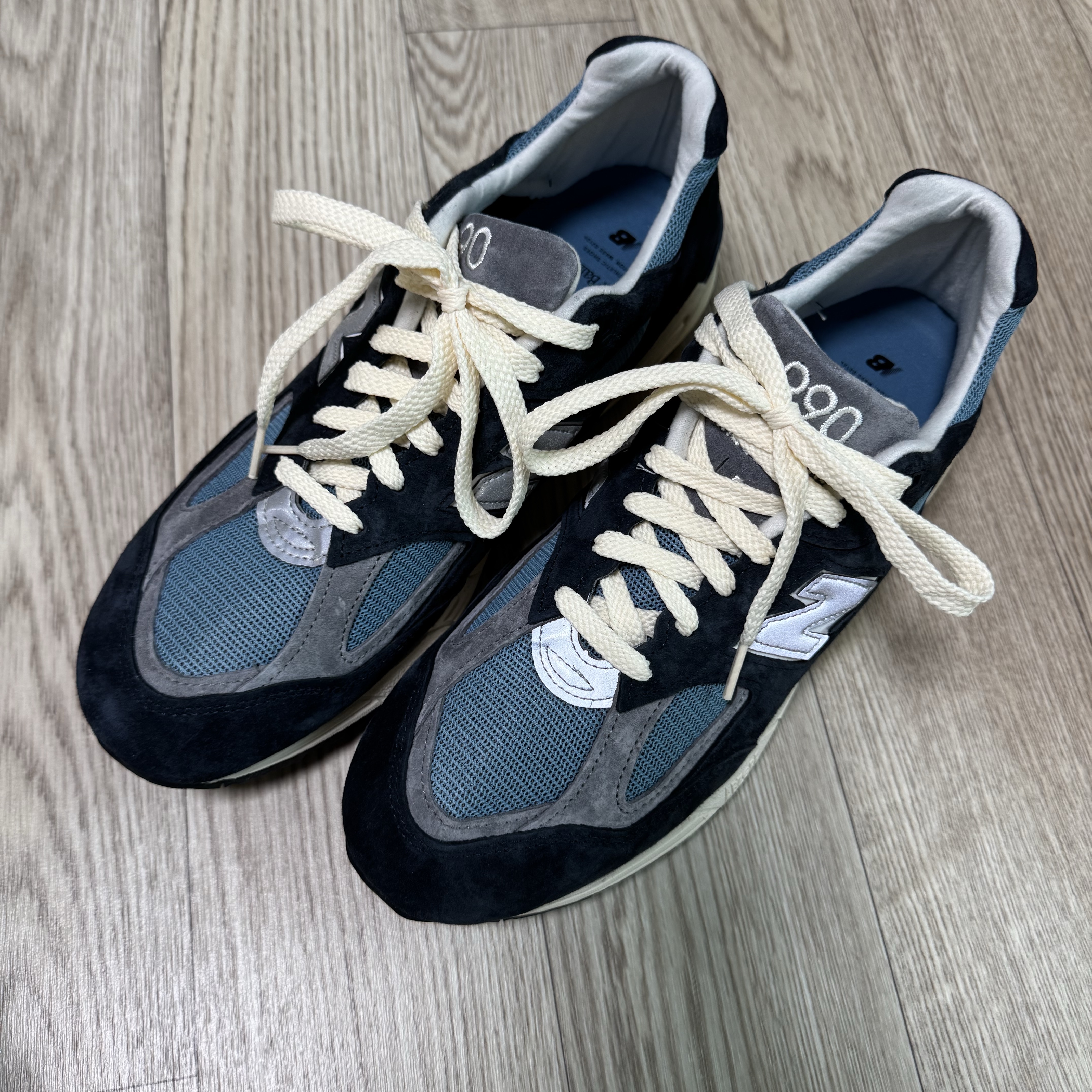 New Balance 990v2 Made in USA Navy Castlerock 착용 스타일