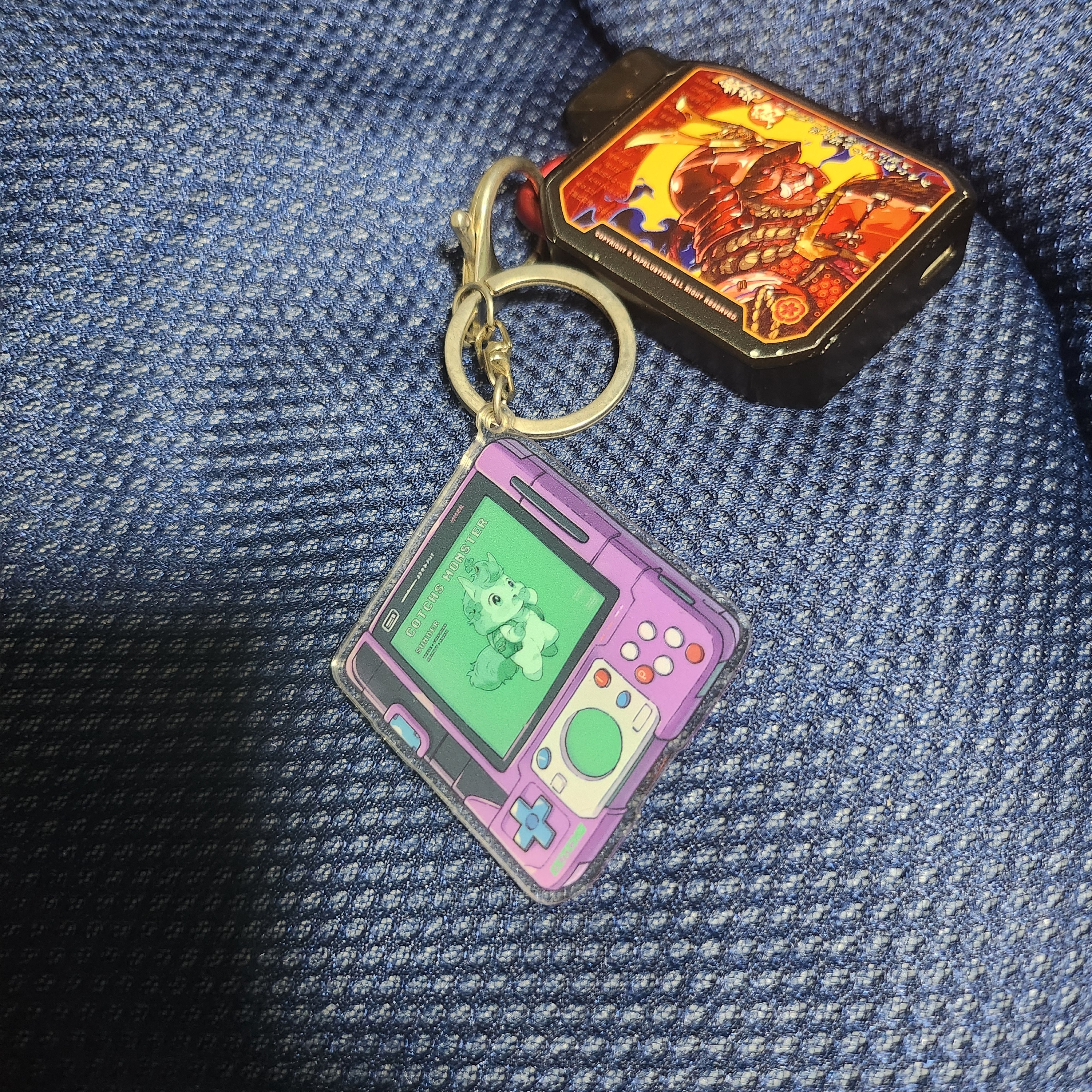 Cotchs You're Mine! Keyring 착용 스타일