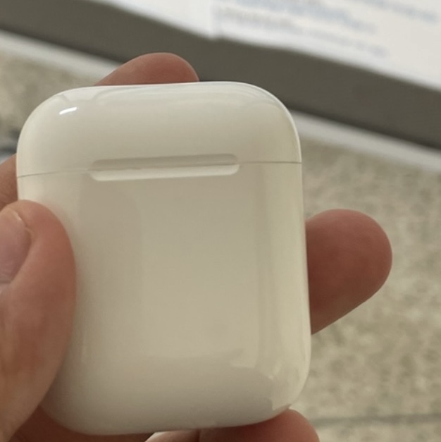 Apple AirPods 1st Gen (Korean Ver.) 착용 스타일
