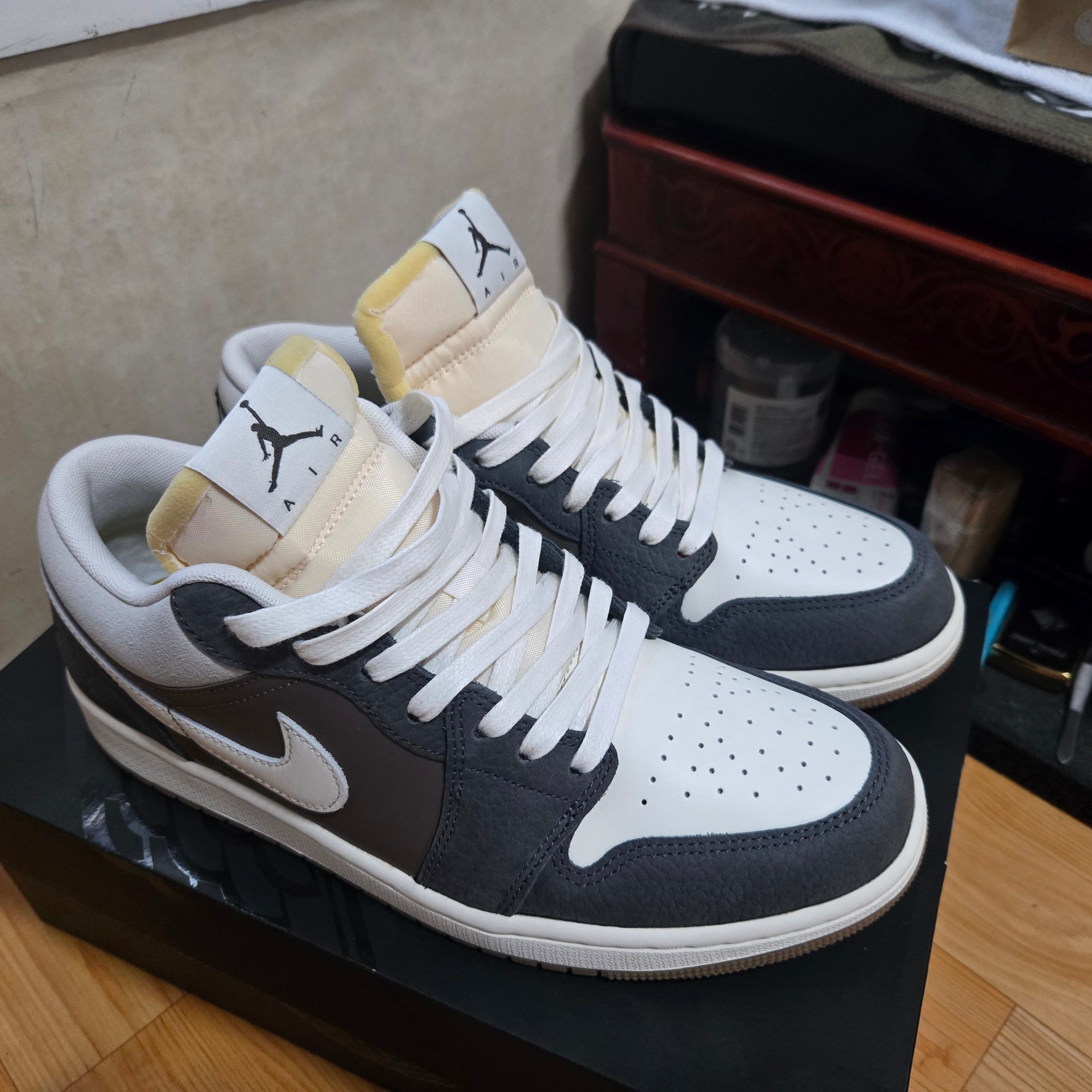 Jordan 1 Low Kkachi 착용 스타일