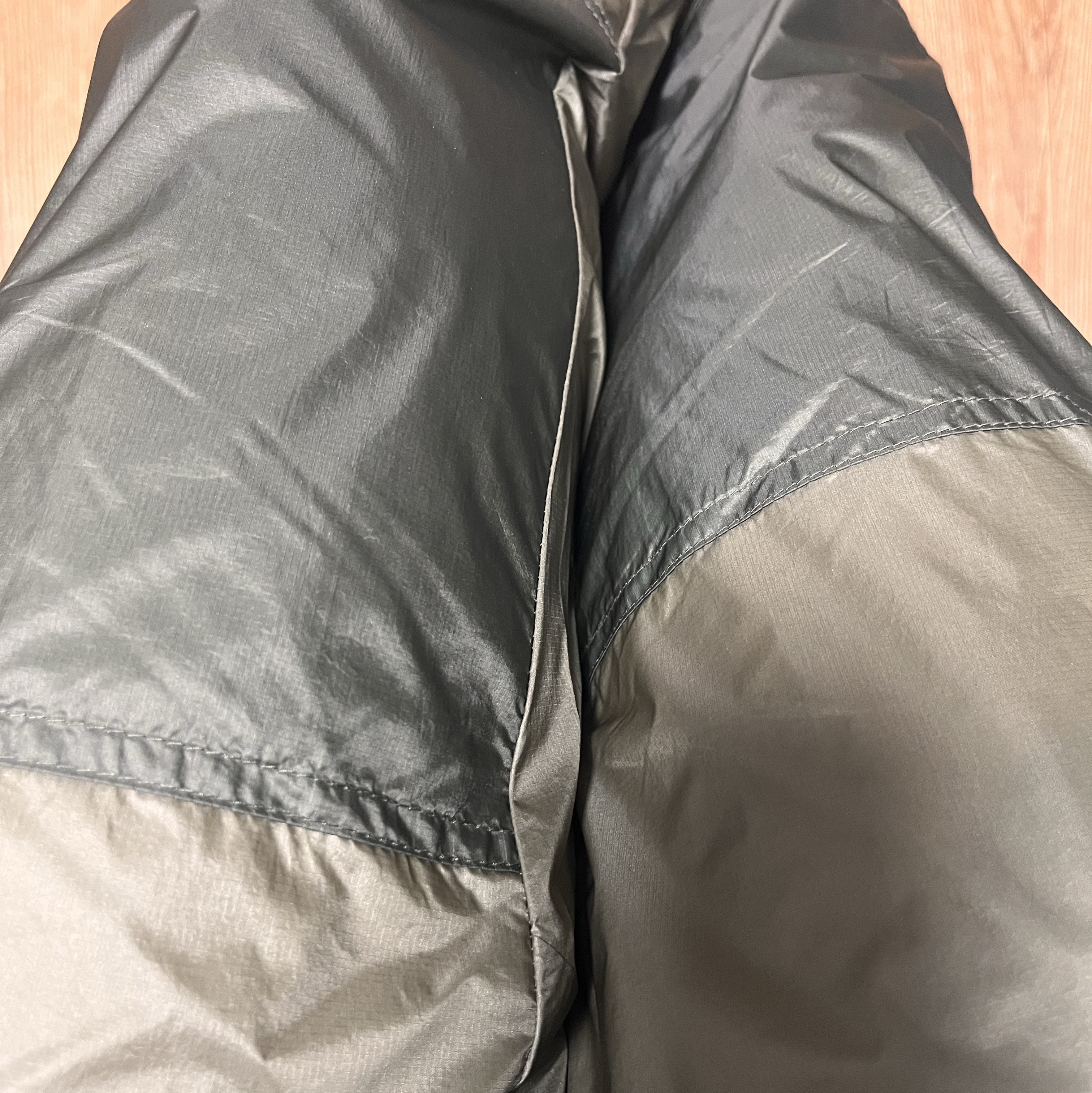 Nike ACG Cinder Cone Windshell Pants Medium Olive - Asia 착용 스타일