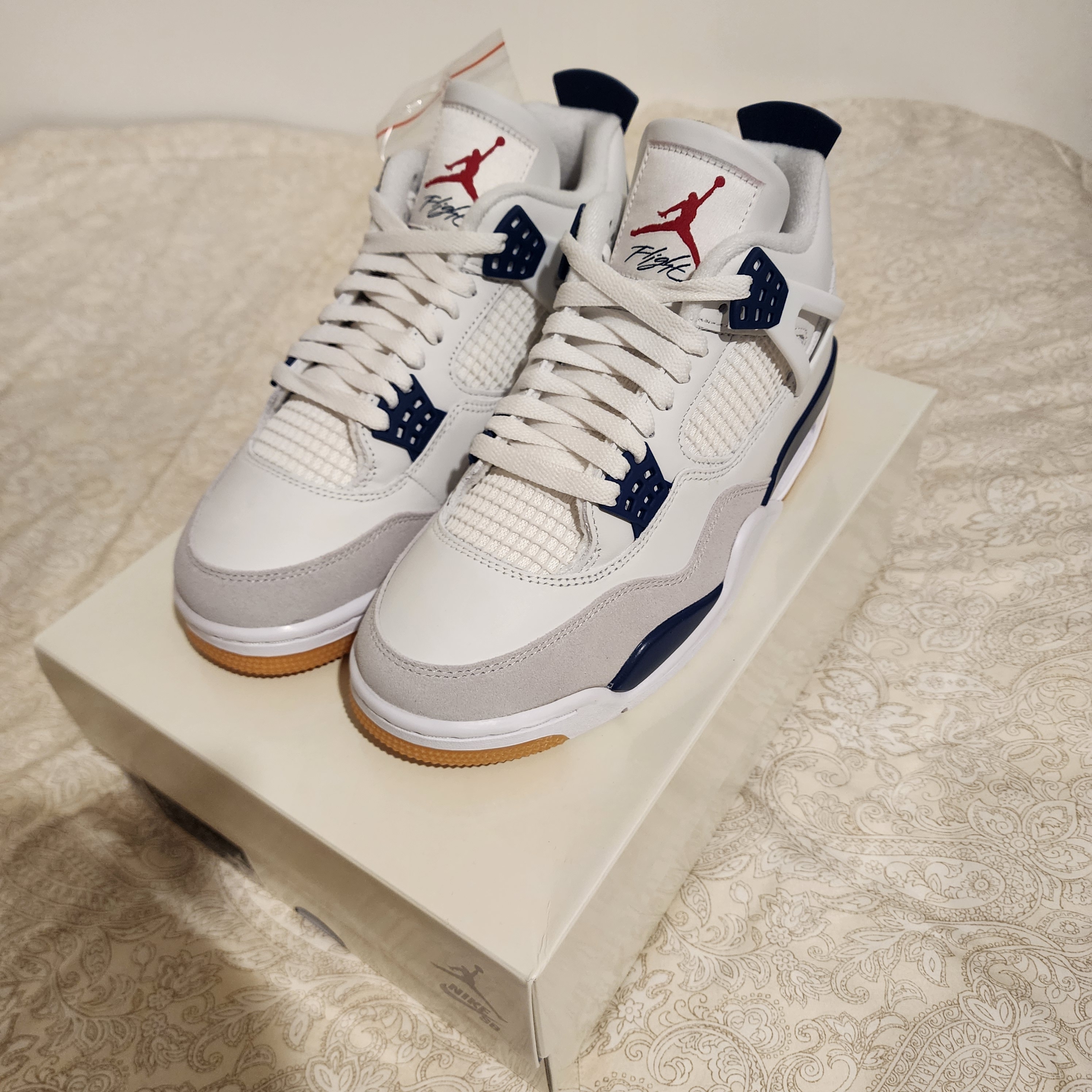 Jordan 4 x Nike SB Retro SP Navy 착용 스타일 - 4