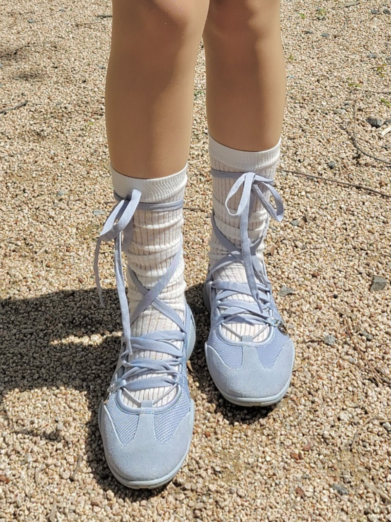 Suecomma Bonnie Fev Mary Jane Sneakers Blue 착용 스타일 - 2