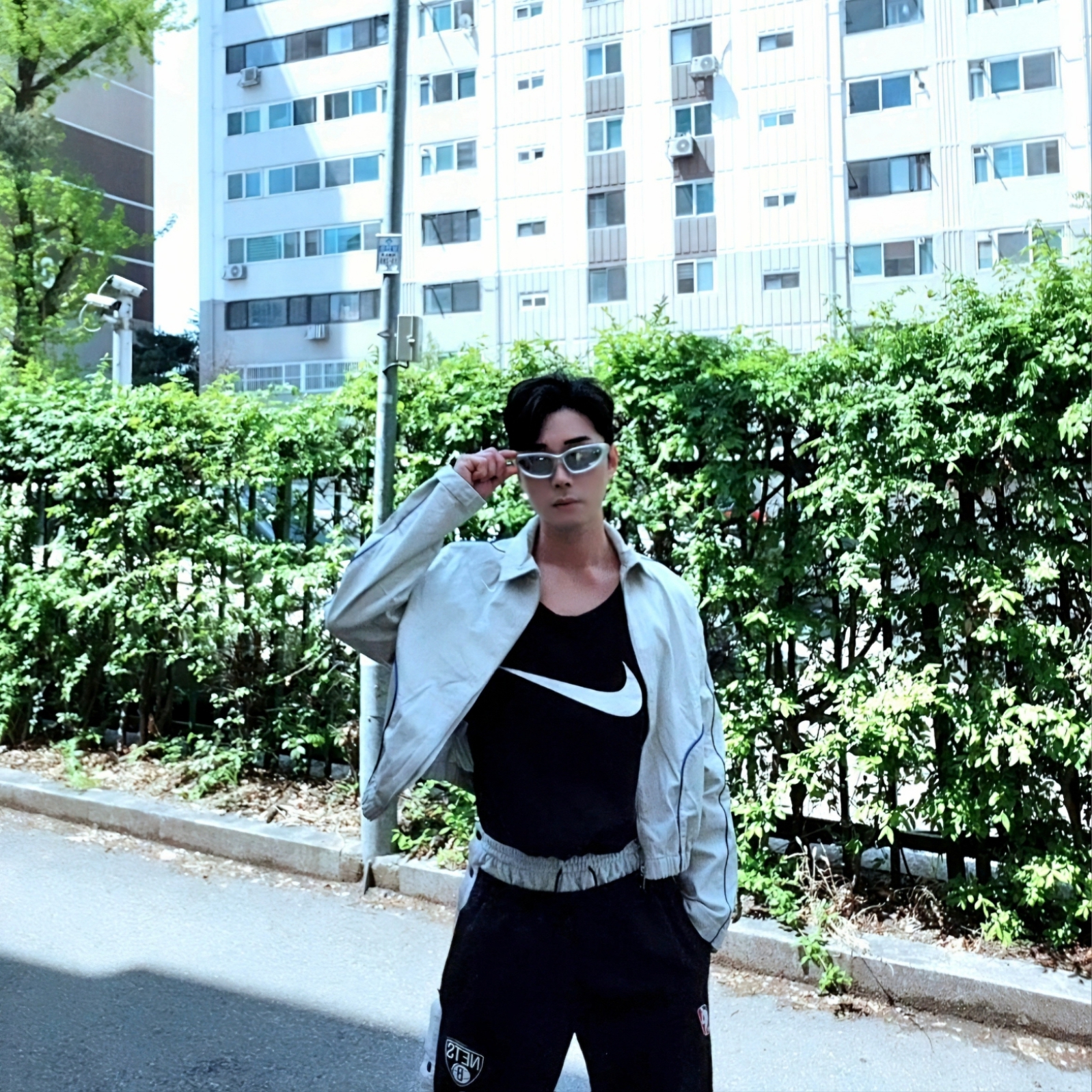 (W) Nike NSW Woven Jacket Black - US/EU 착용 스타일