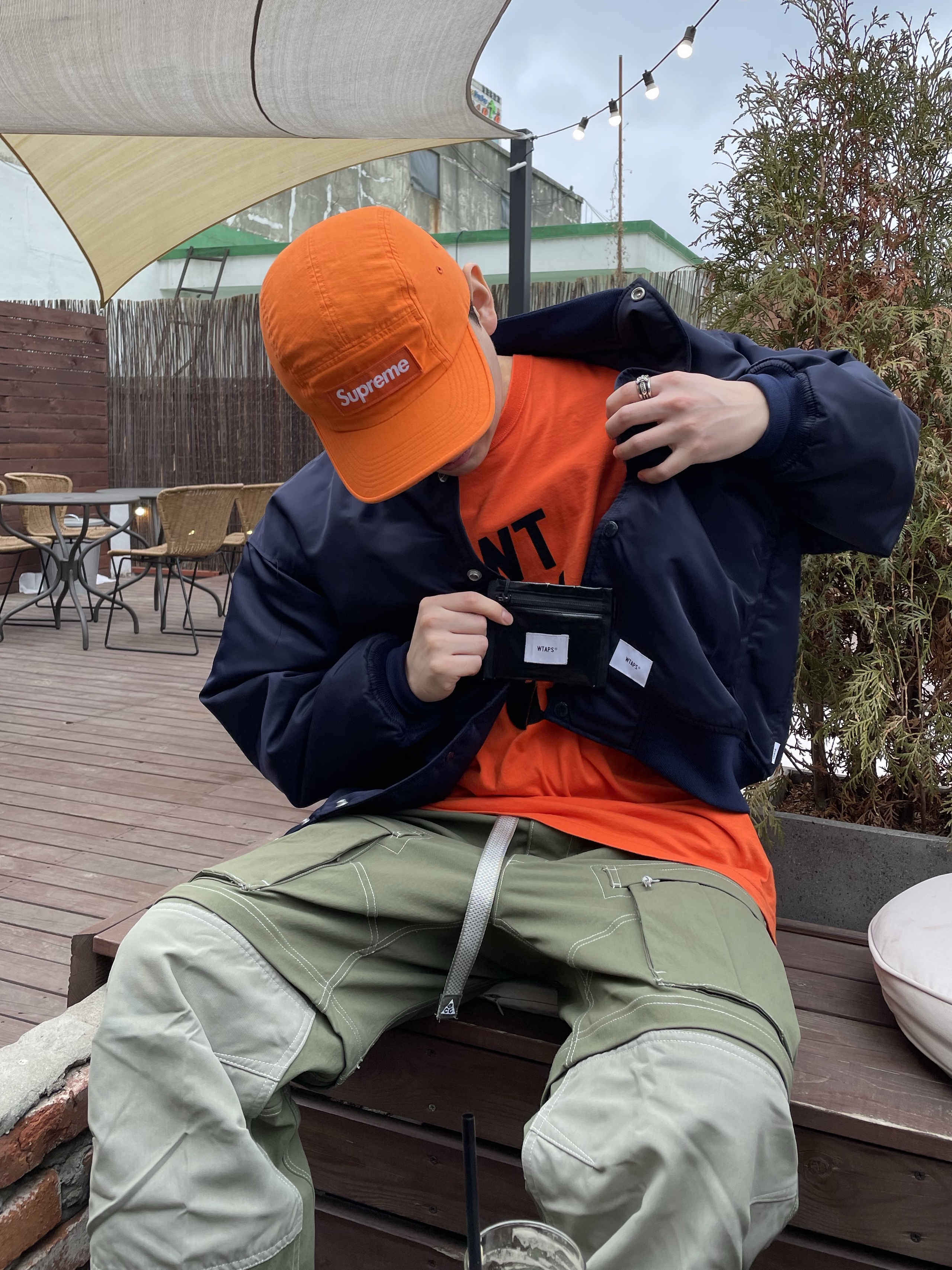 Supreme x Barbour Waxed Cotton Camp Cap Orange - 20SS, Nike ACG Smith Summit Cargo Pants Medium Olive - Asia 착용 스타일 - 1