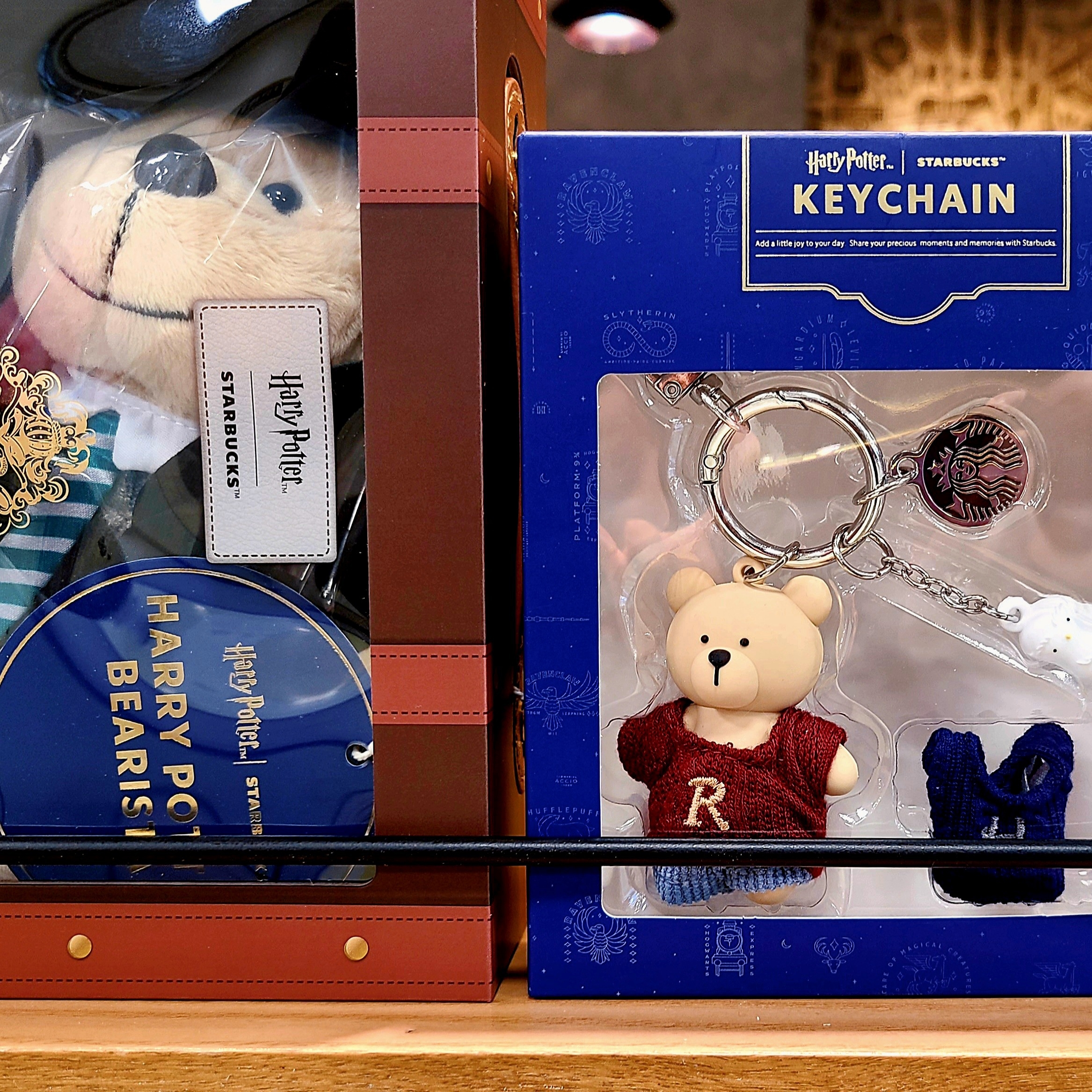 Starbucks x Harry Potter Bearista Keychain Set, Starbucks x Harry Potter Bearista Plush Doll Beige 착용 스타일 - 2