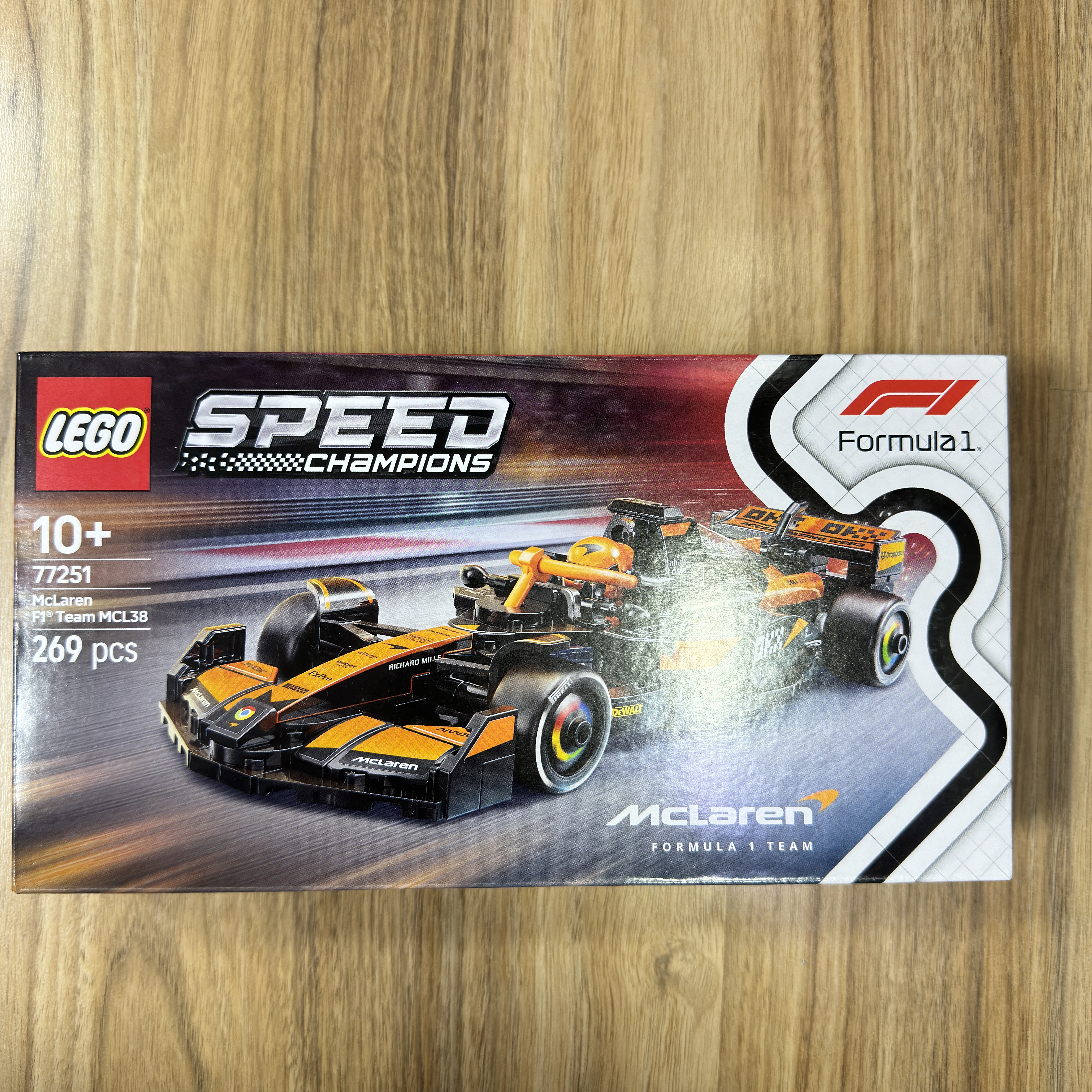 Lego Speed Champions McLaren F1 Team MCL38 Race Car 착용 스타일