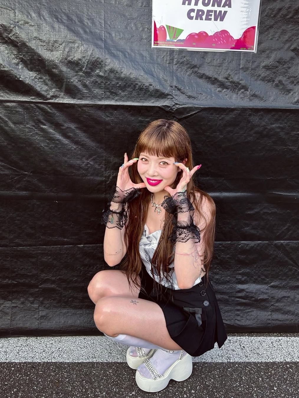 Cotchs Cartoon Girl Sleeveless 착용 스타일