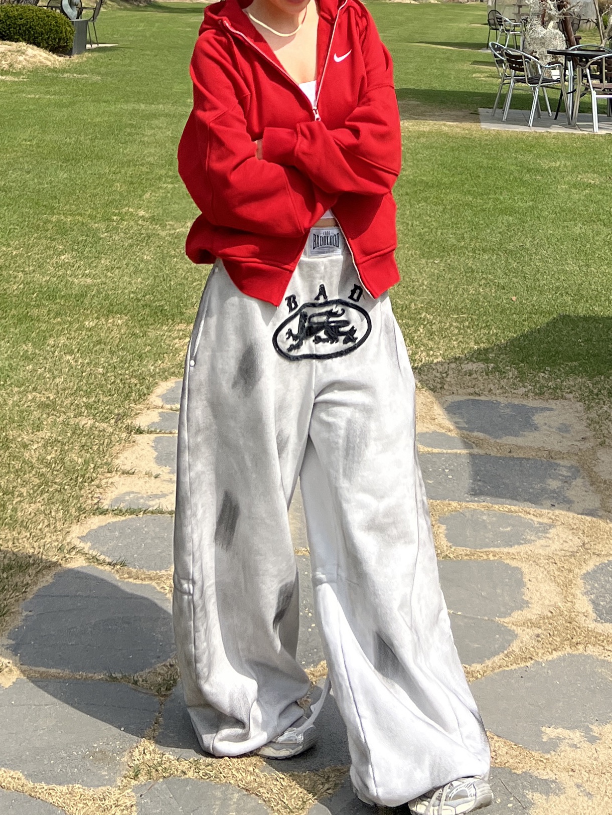 Supreme x Nike Zip Up Hooded Sweatshirt Red - 25SS, Balenciaga Swift Oval Sunglasses Black 착용 스타일 - 7