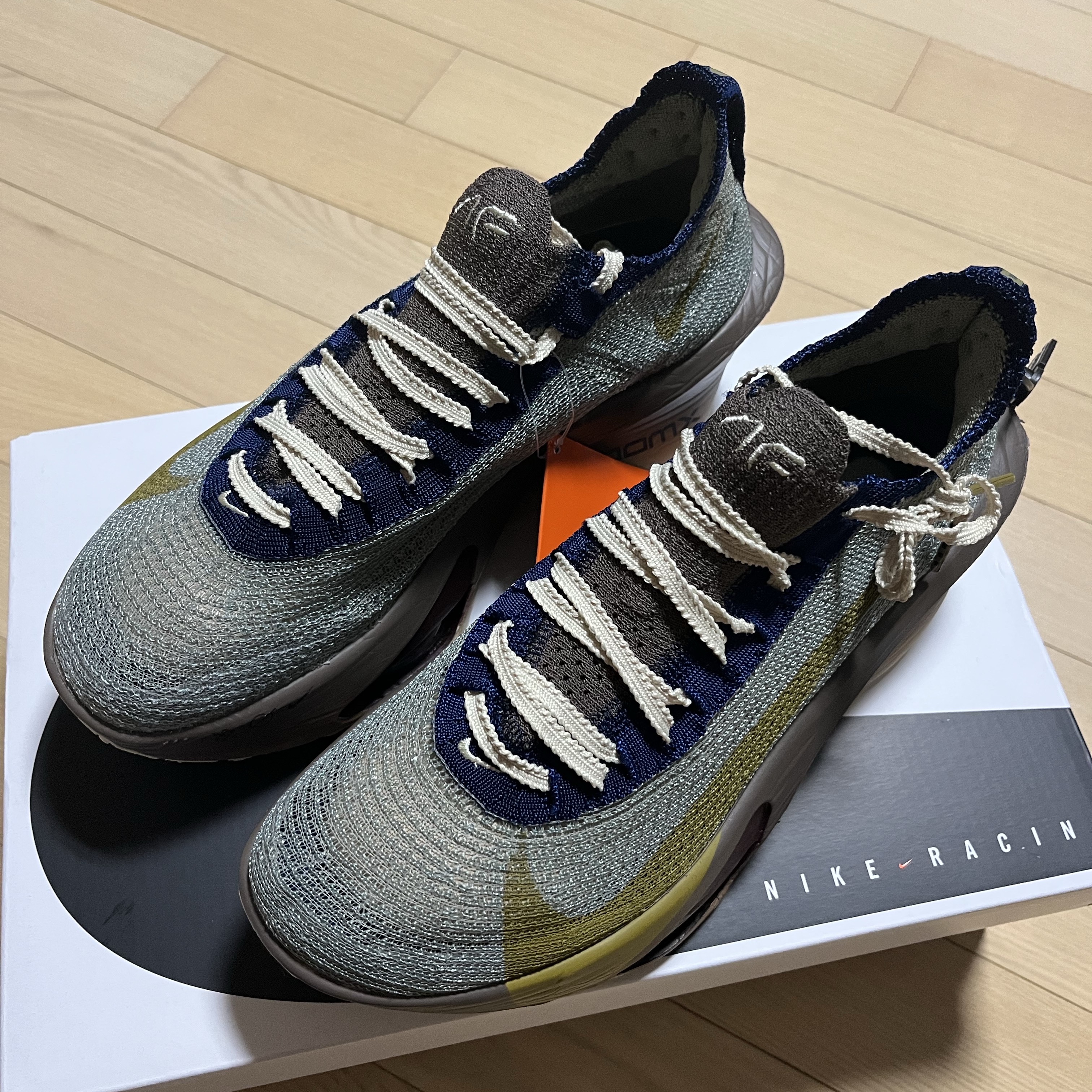 Nike Air Zoom Alphafly Next% 3 PRM Light Army Ironstone 착용 스타일 - 1
